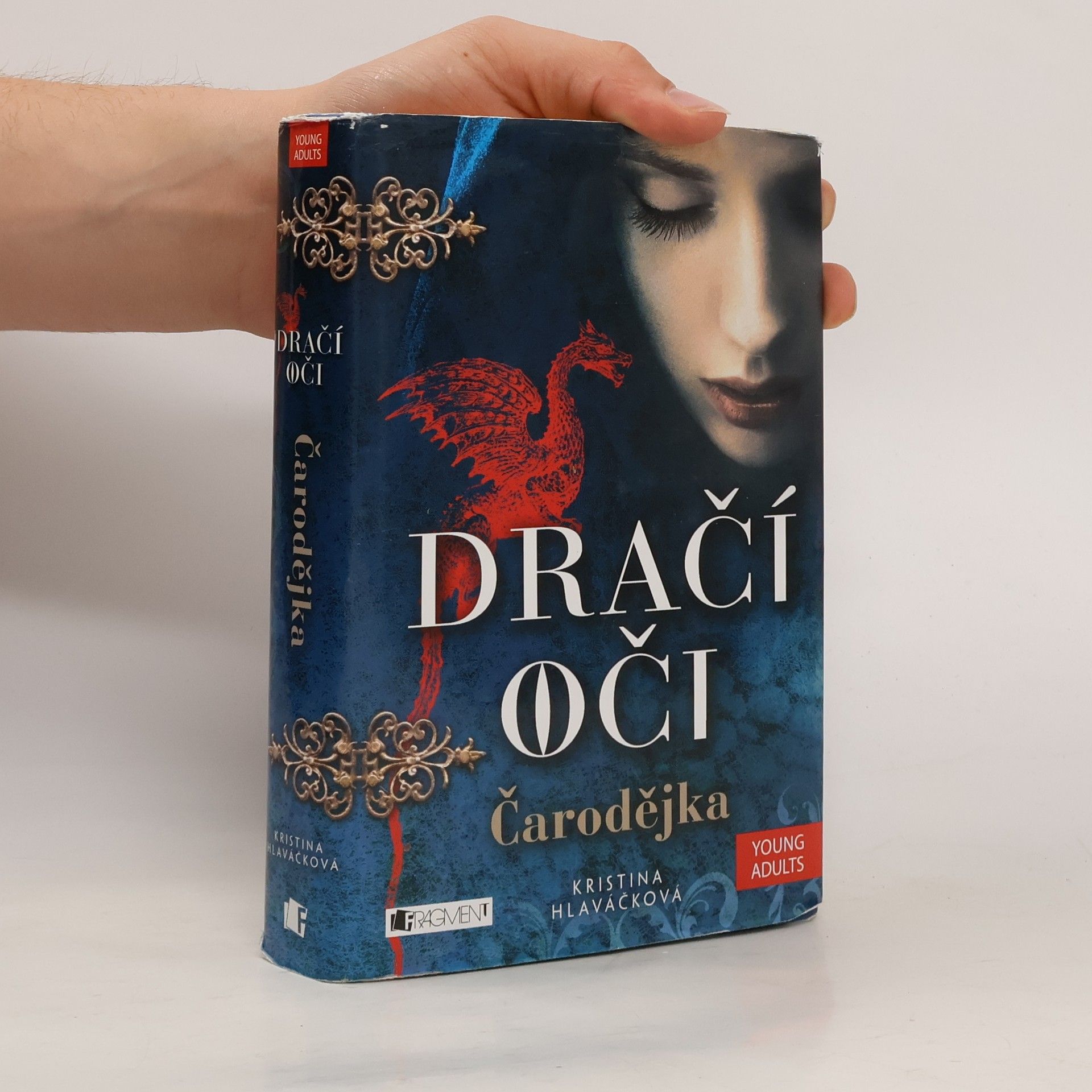 Kristina Hlaváčková Dračí oči. Čarodějka