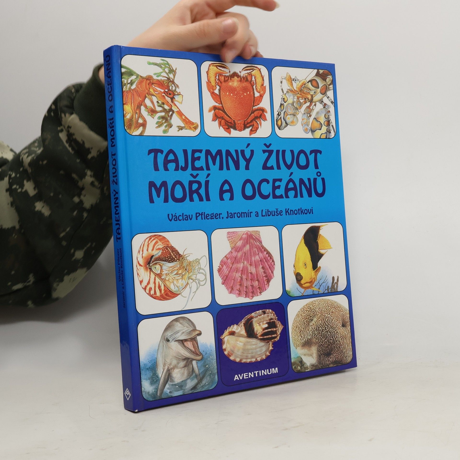 Václav Pfleger Tajemný život moří a oceánů