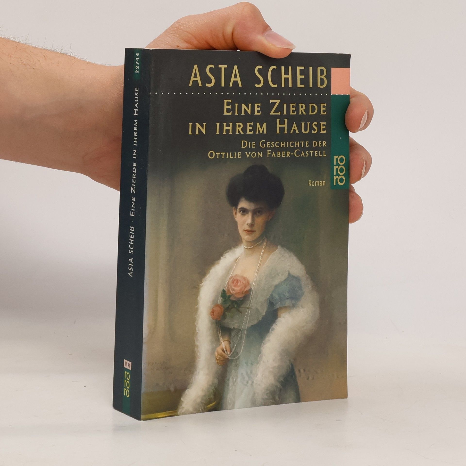 Asta Scheib Eine Zierde in ihrem Hause