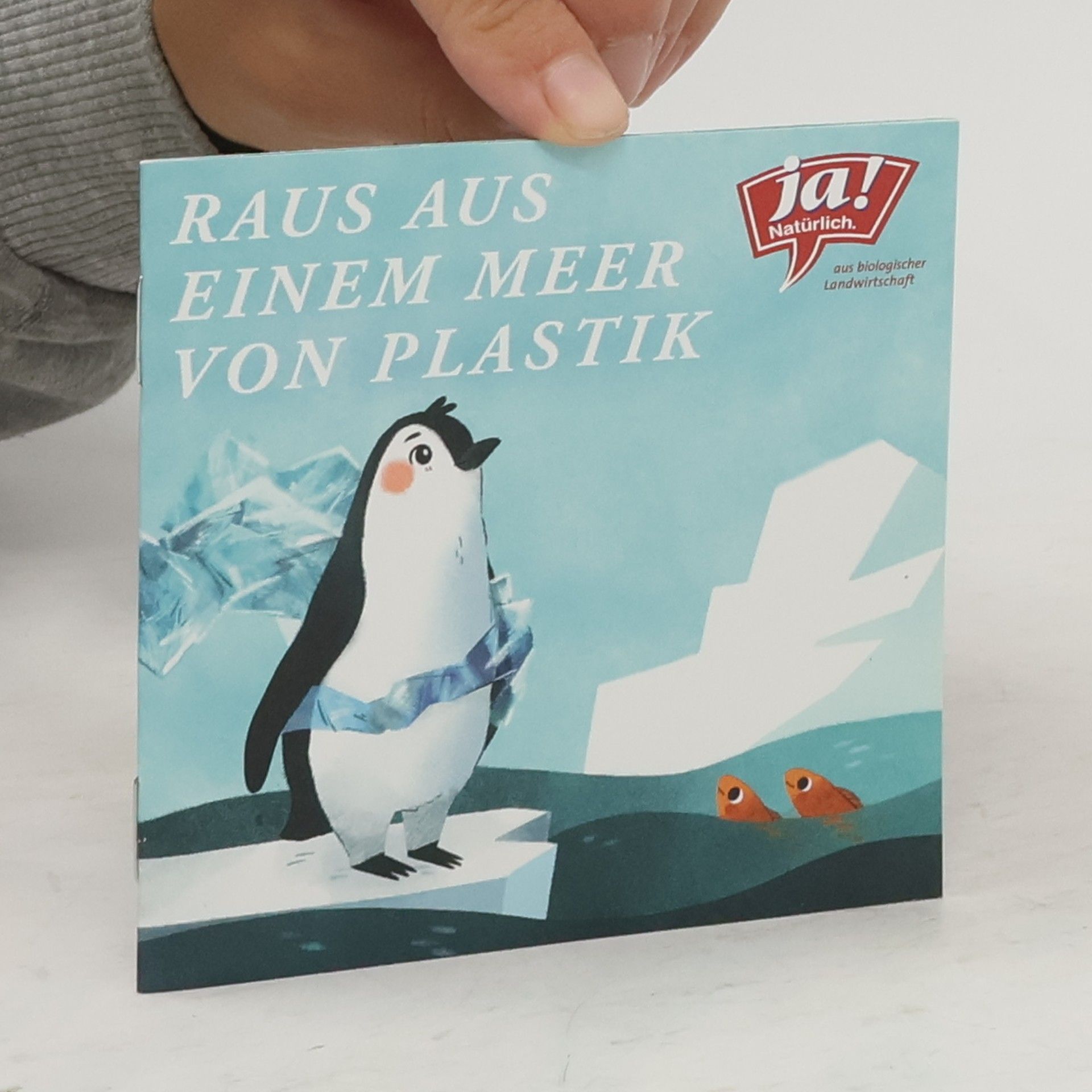 Collectif d'auteurs Paus aus Einem Meer von Plastik