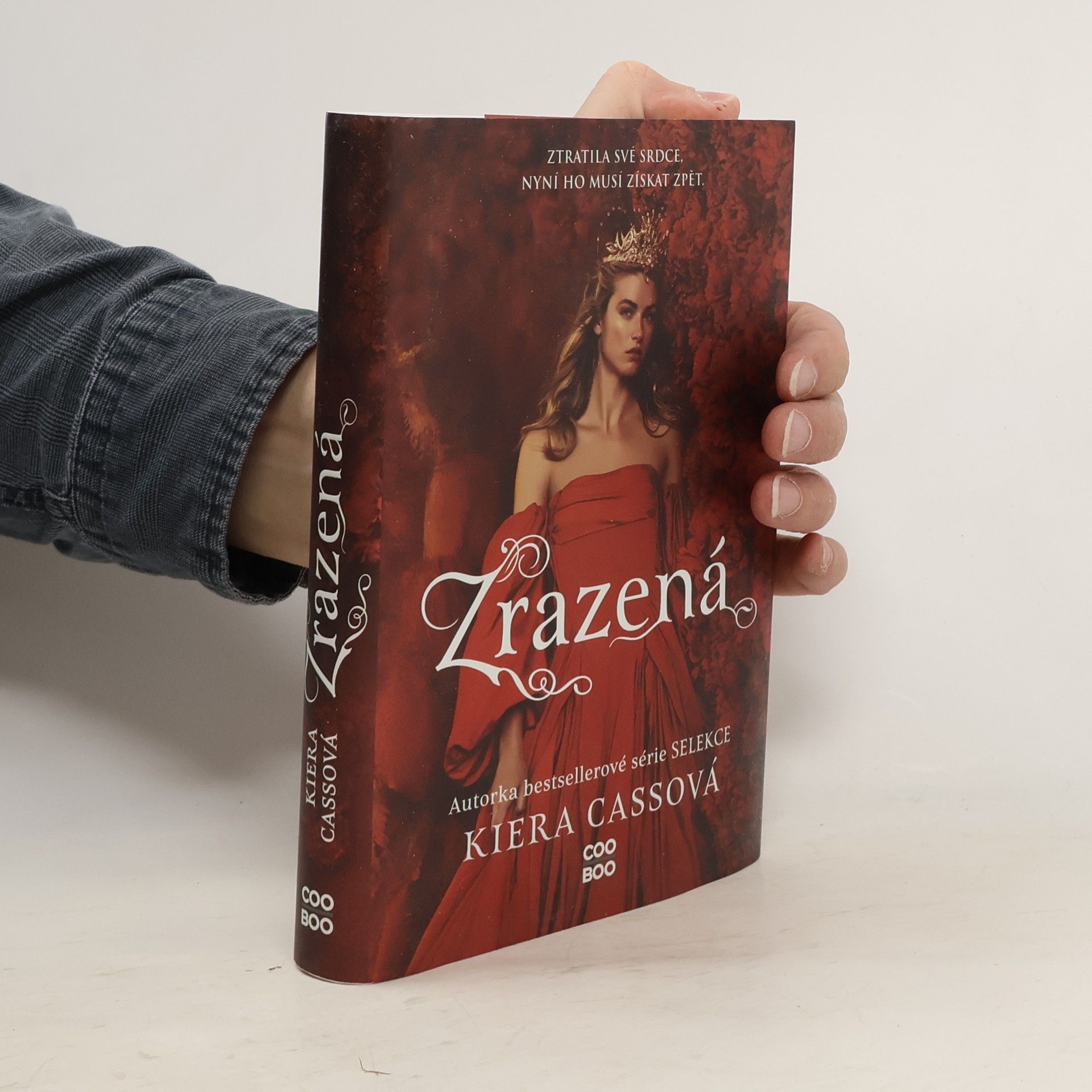 Kiera Cass Zrazená