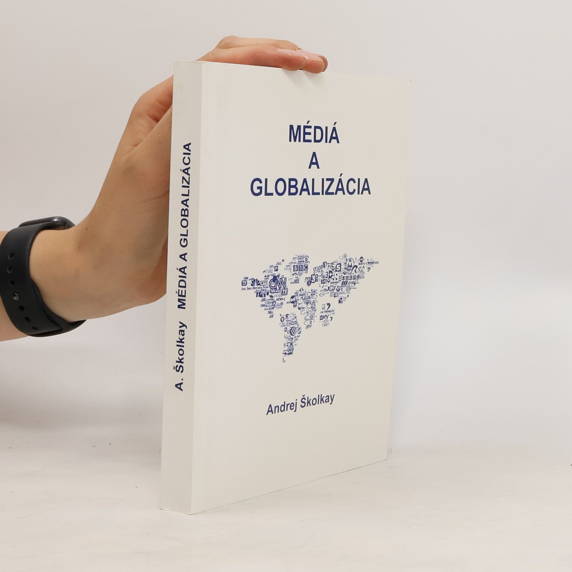 kolektiv Médiá a globalizácia