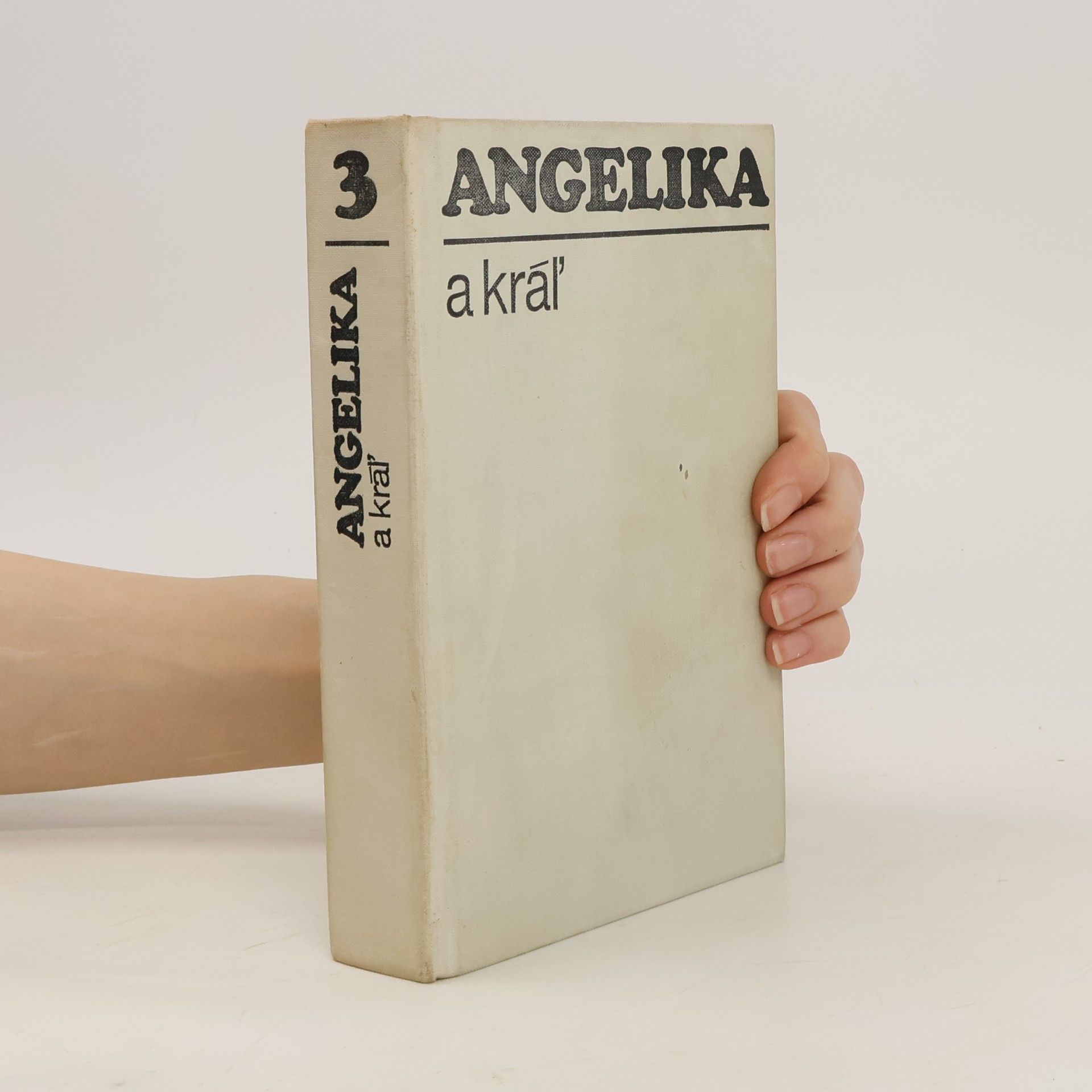 Anne Golon Angelika a kráľ 3