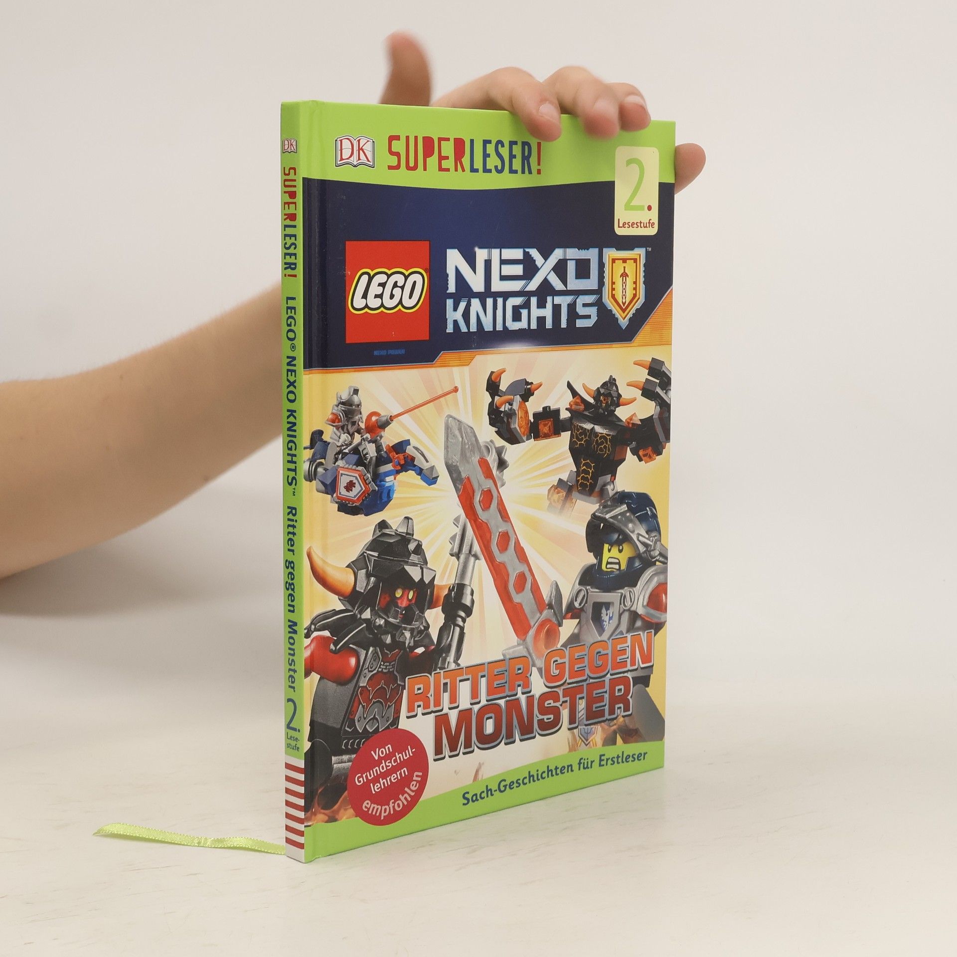 Julia March LEGO Nexo knights - Ritter gegen Monster