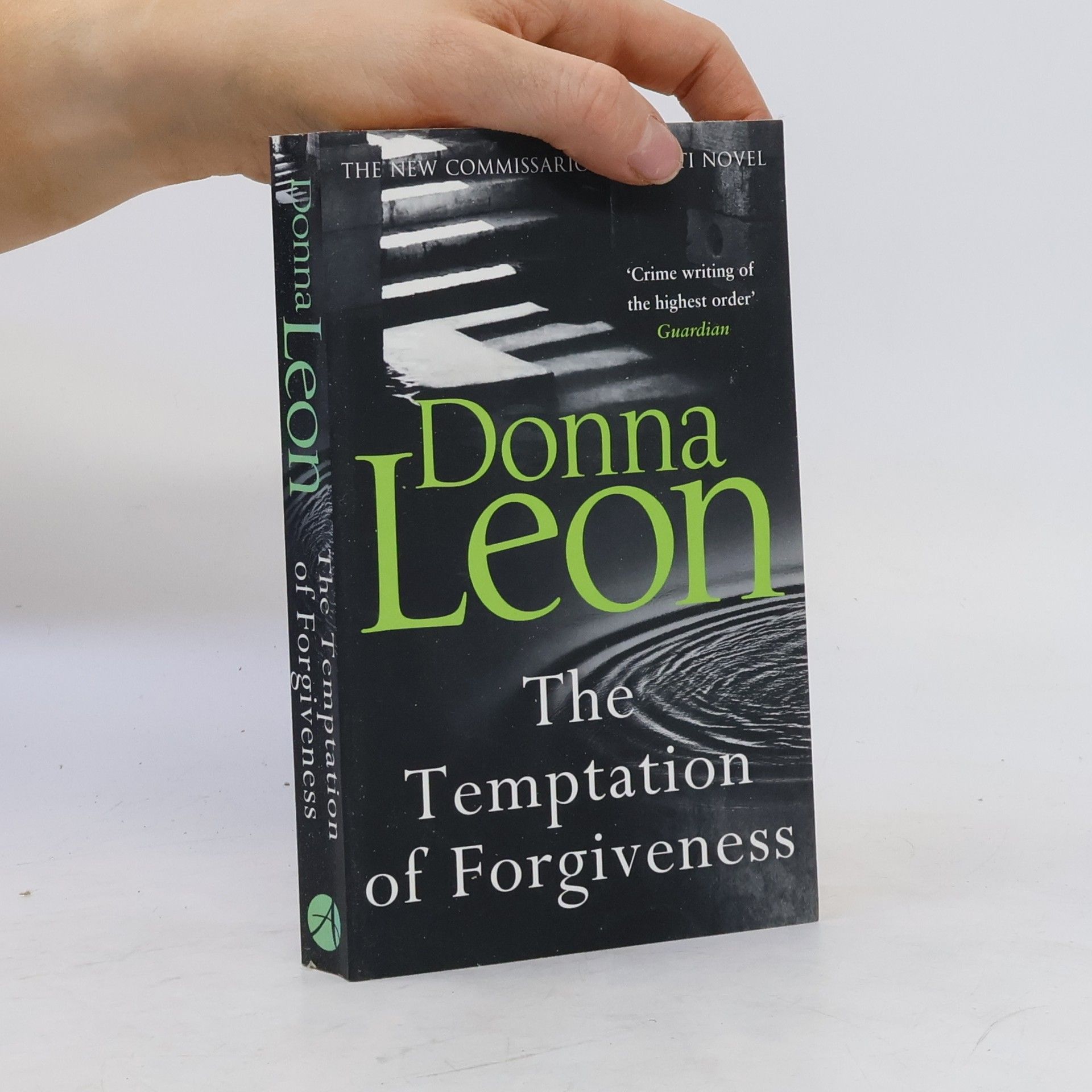 Donna Leon The Temptation of Forgiveness