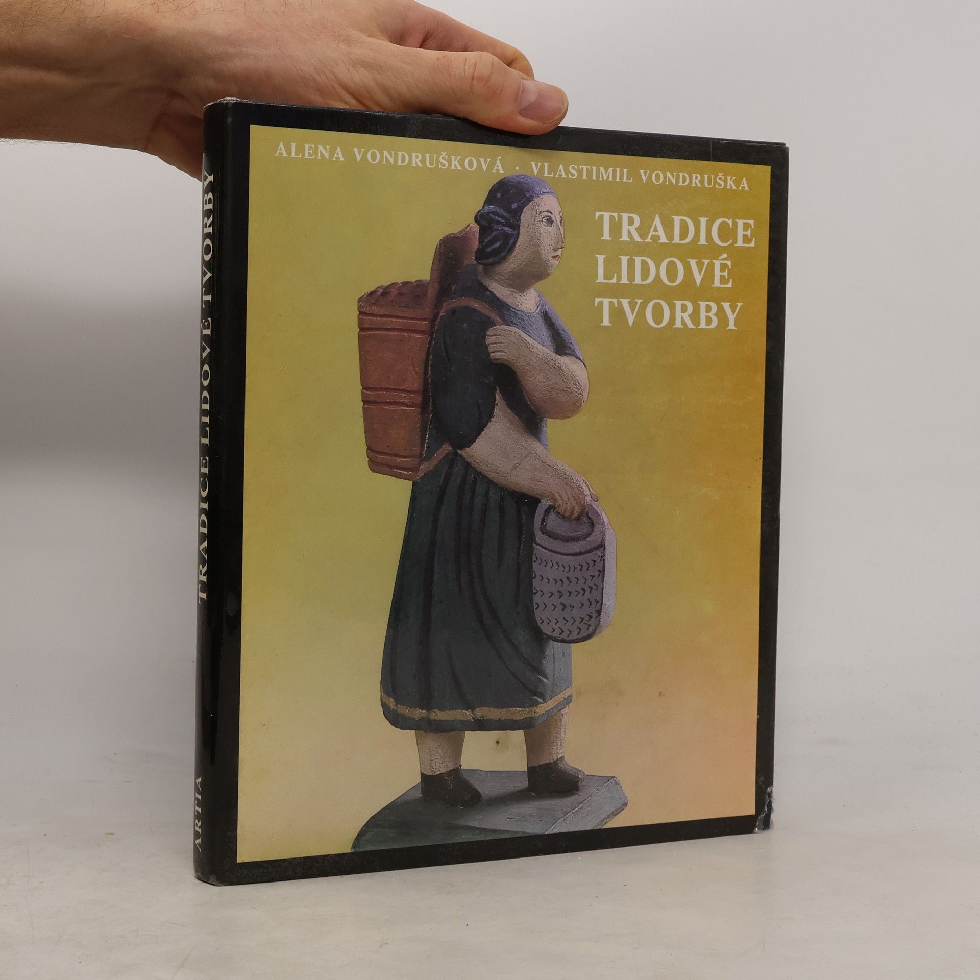Alena Vondrušková Tradice lidové tvorby