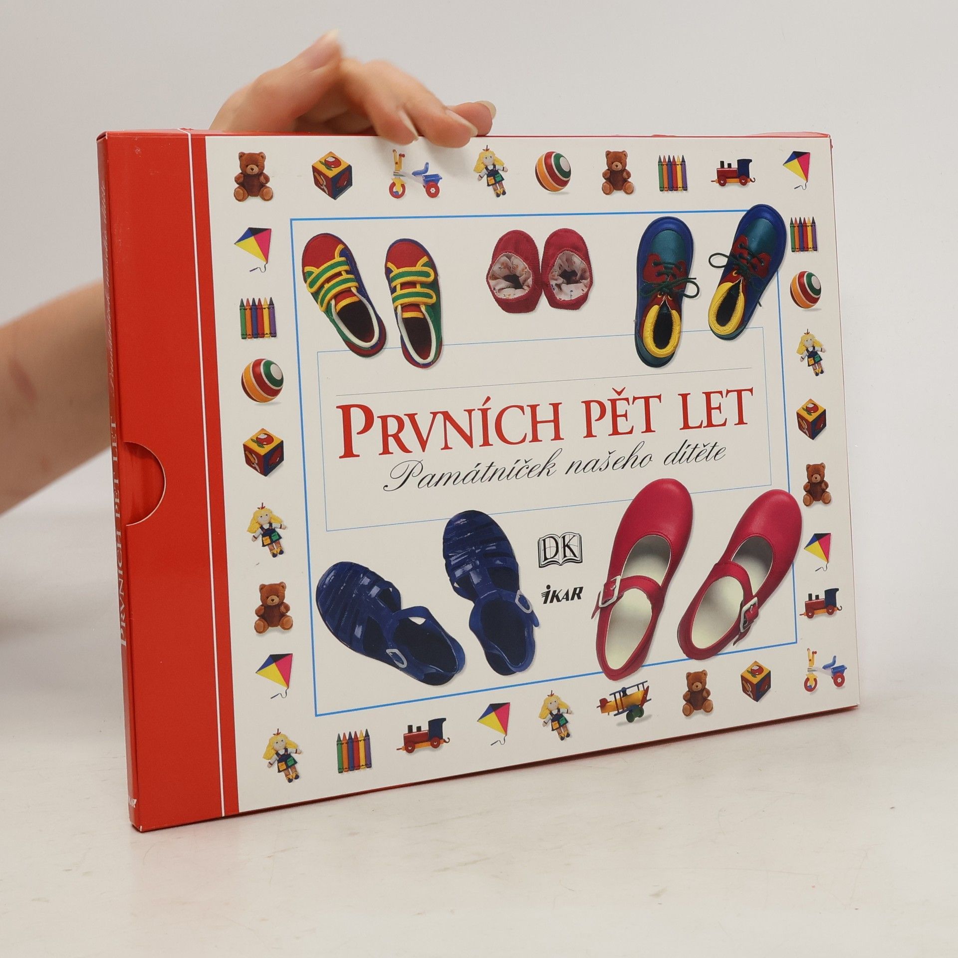 Caroline Ash Prvních pět let: Památníček našeho dítěte