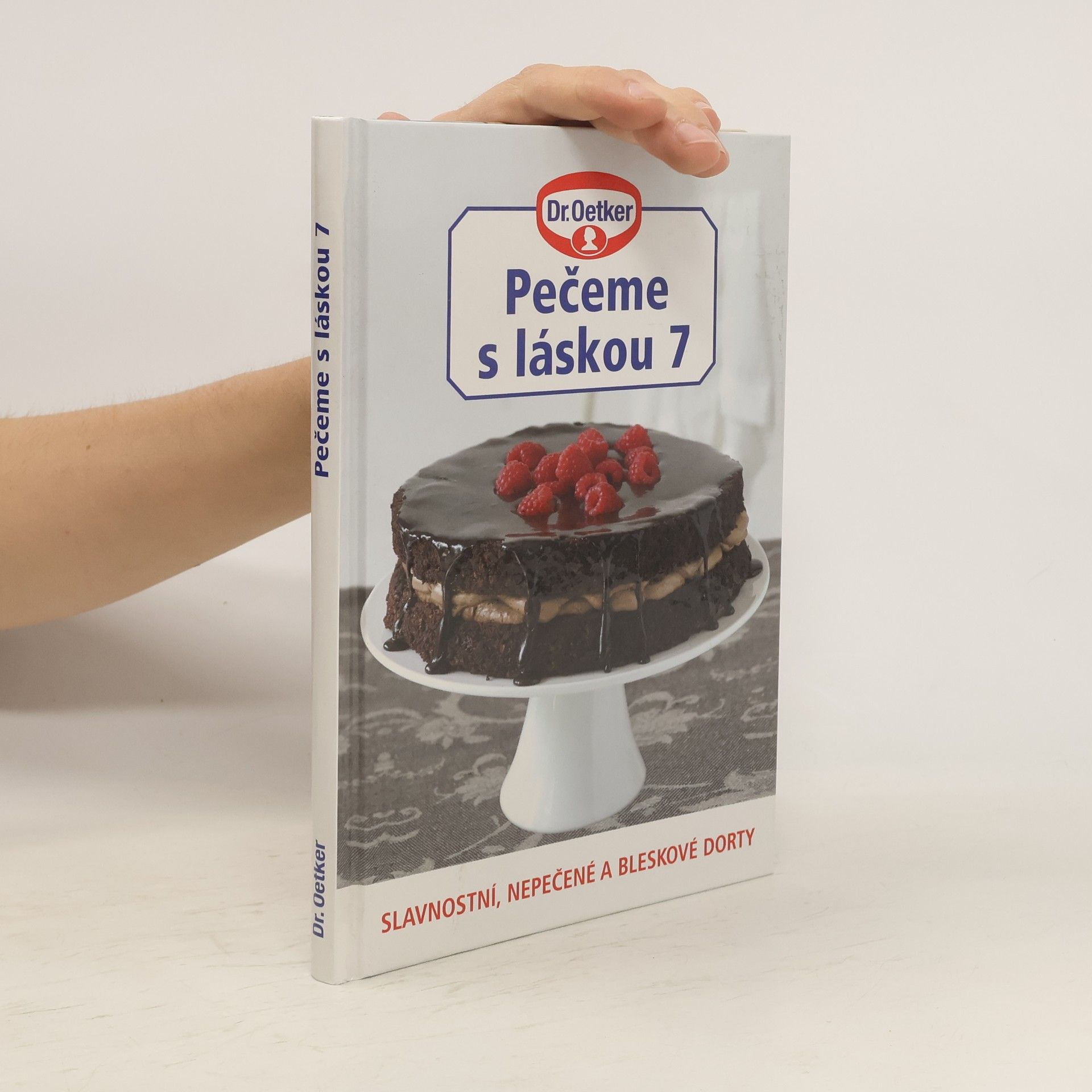 Anna Dvořák Slavnostní, nepečené a bleskové dorty
