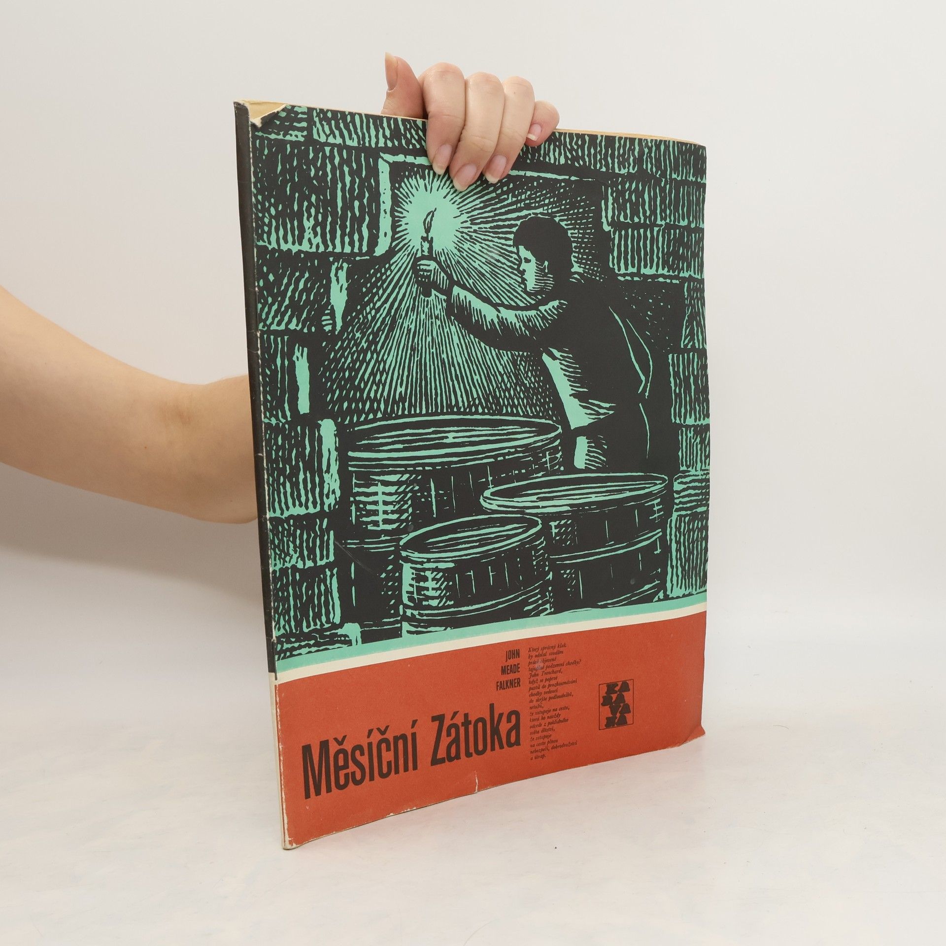 J. Meade Falkner Měsíční Zátoka