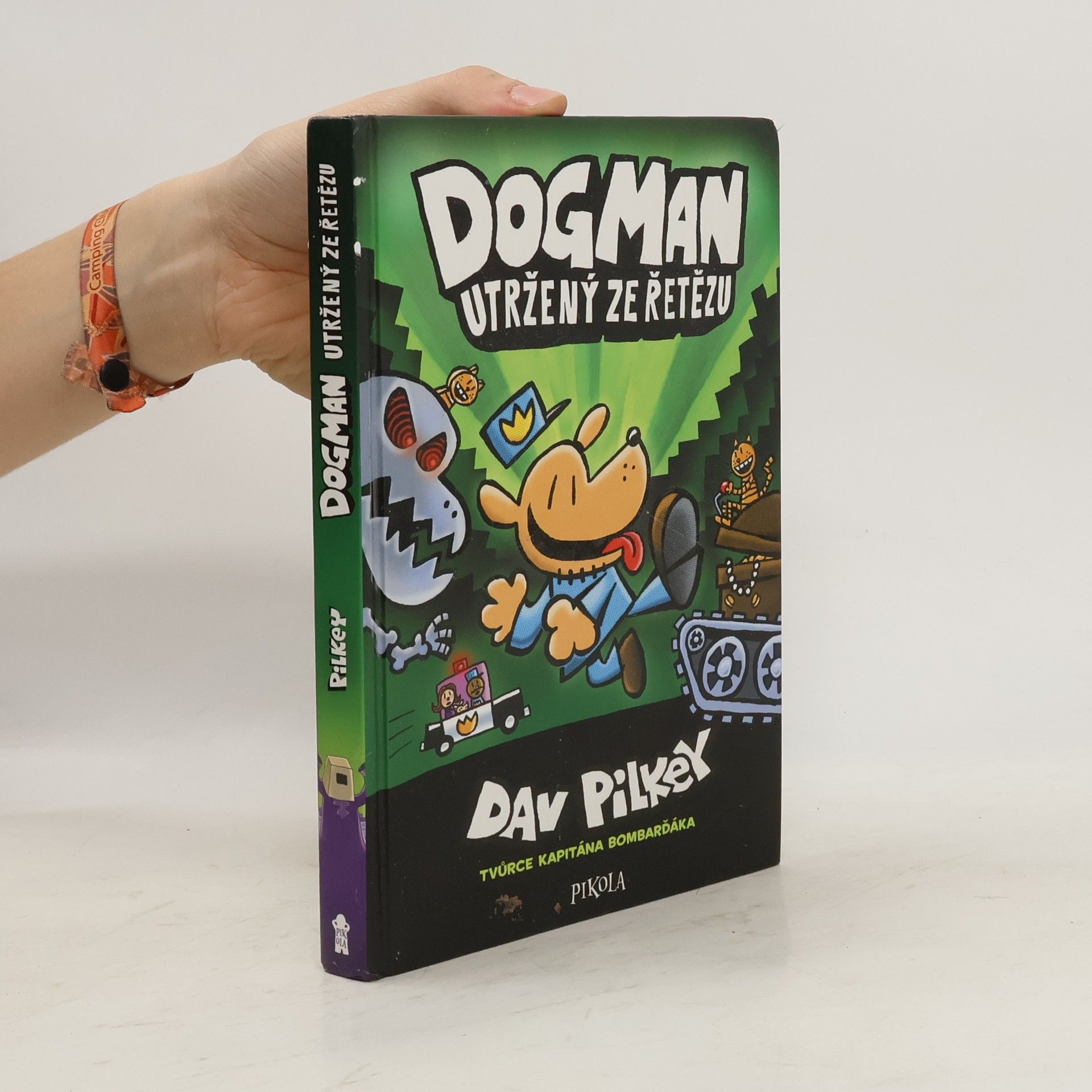 Dav Pilkey Dogman utržený ze řetězu