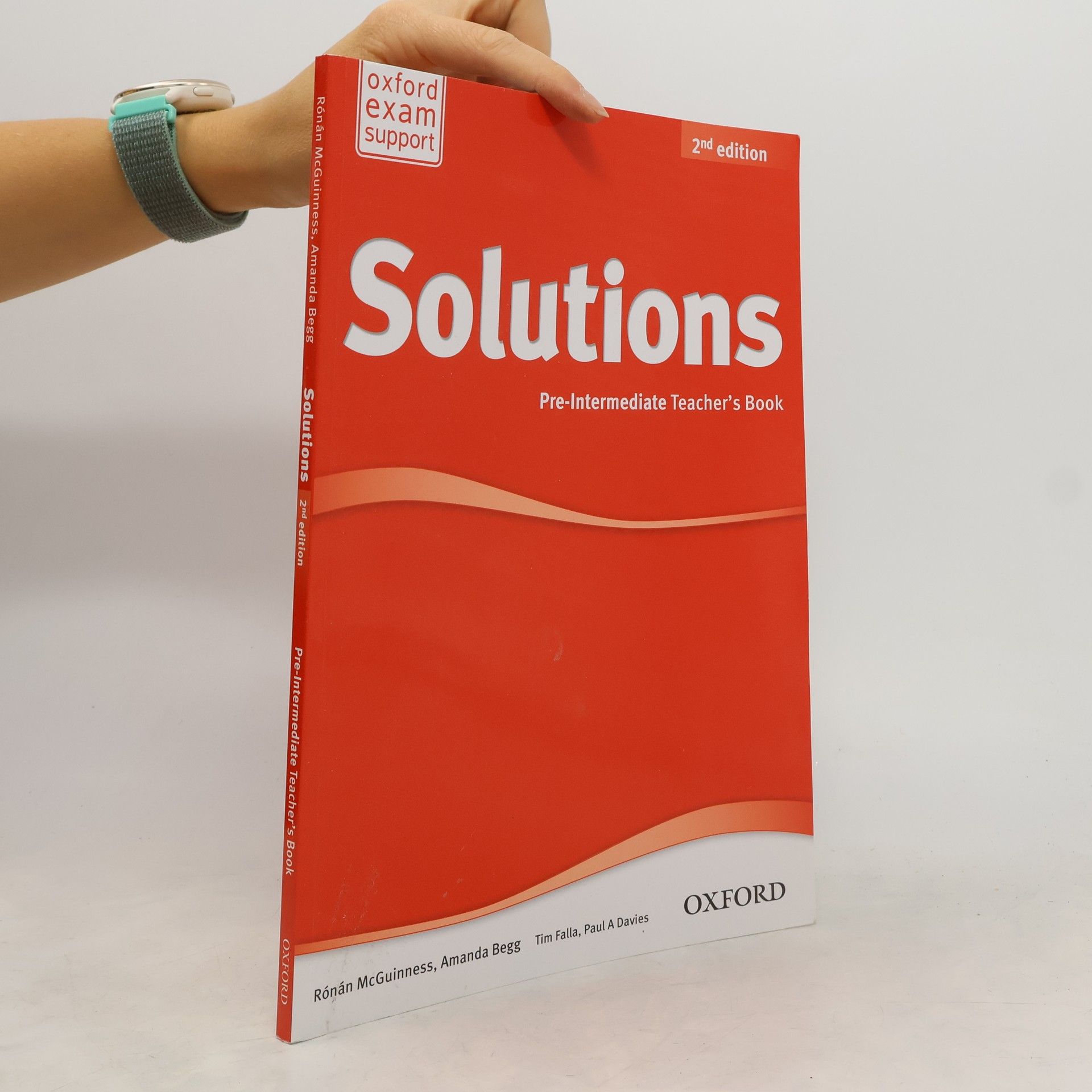 McGuinnes R. Maturita Solutions Pre-intermediate Teacher´s Book (2nd)