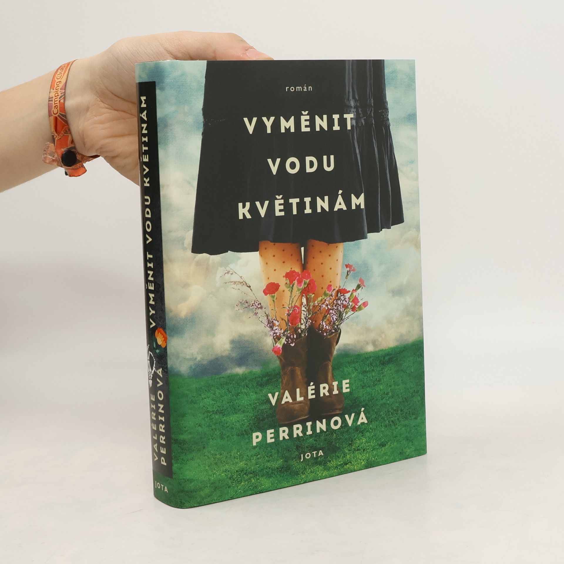 Valérie Perrin Vyměnit vodu květinám