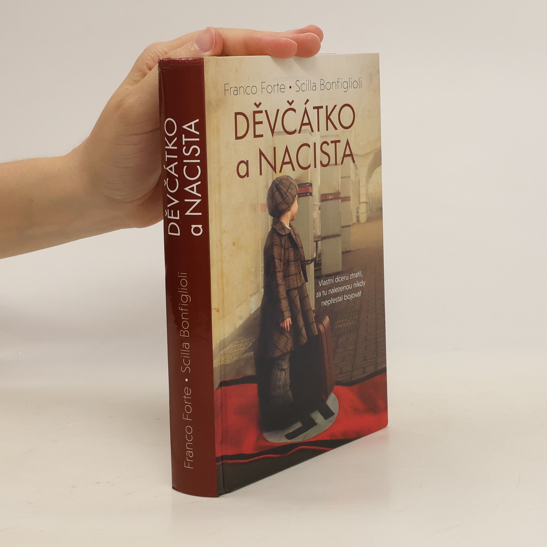 Scilla Bonfiglioli Děvčátko a nacista
