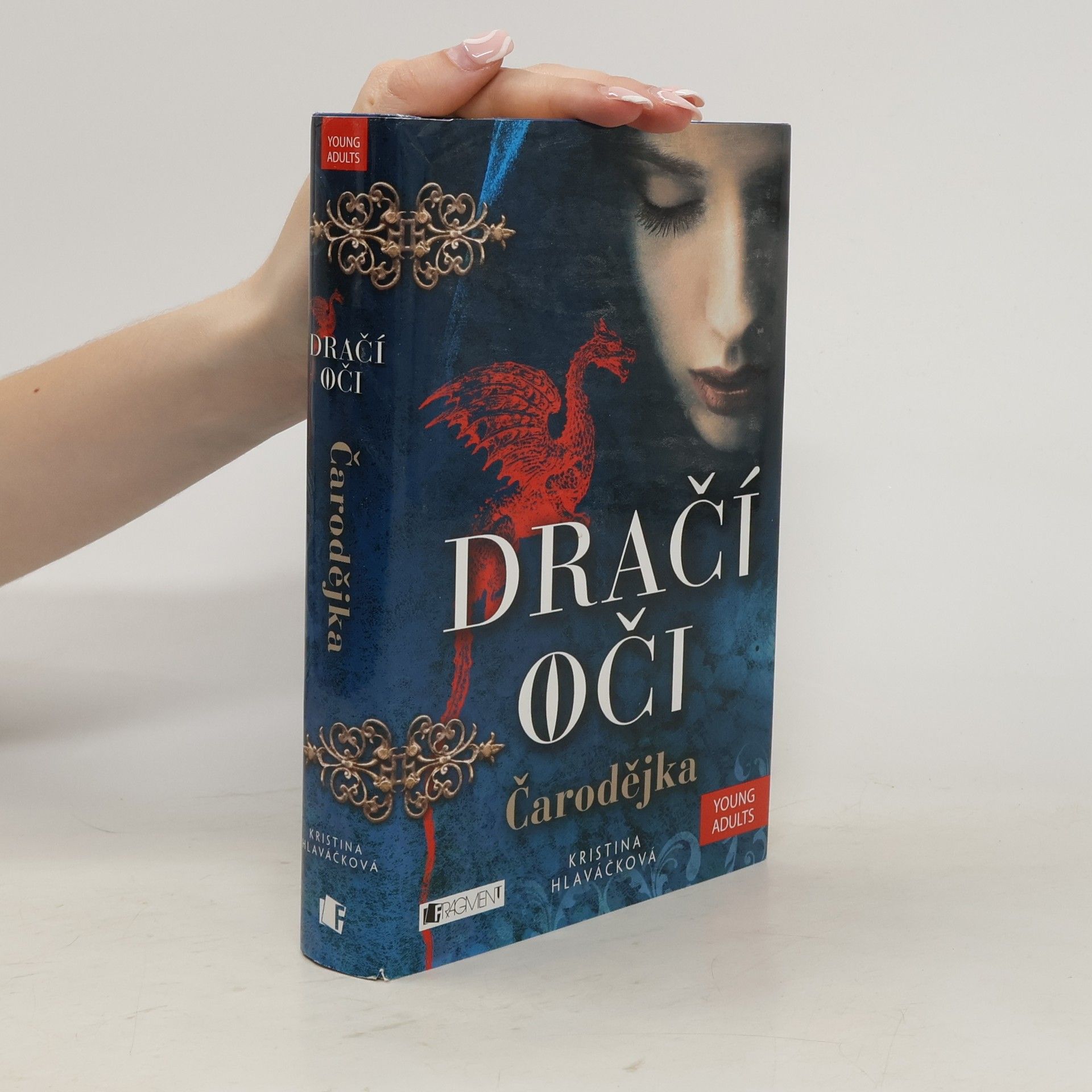 Kristina Hlaváčková Dračí oči. Čarodějka