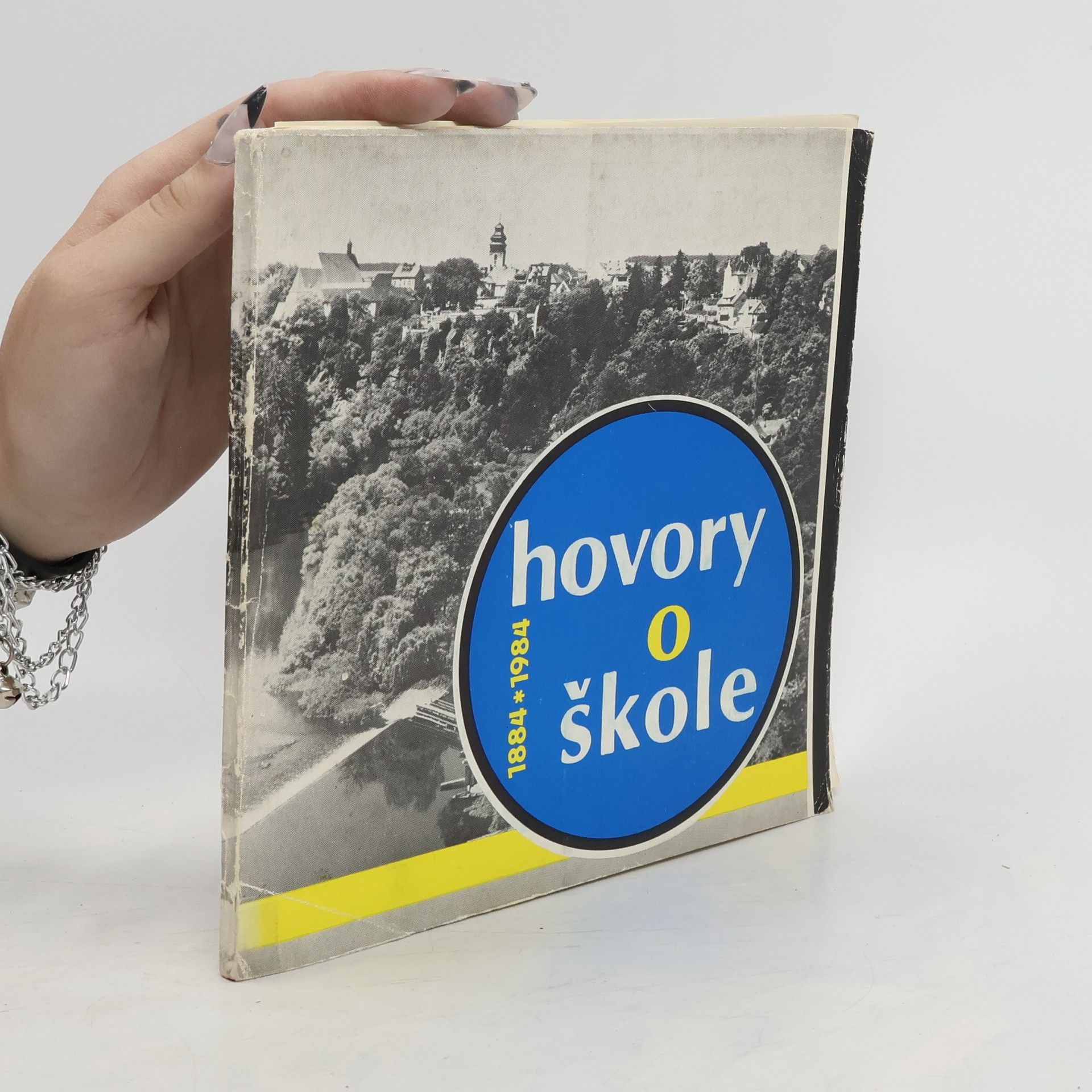 Autorenkollektiv Hovory o škole