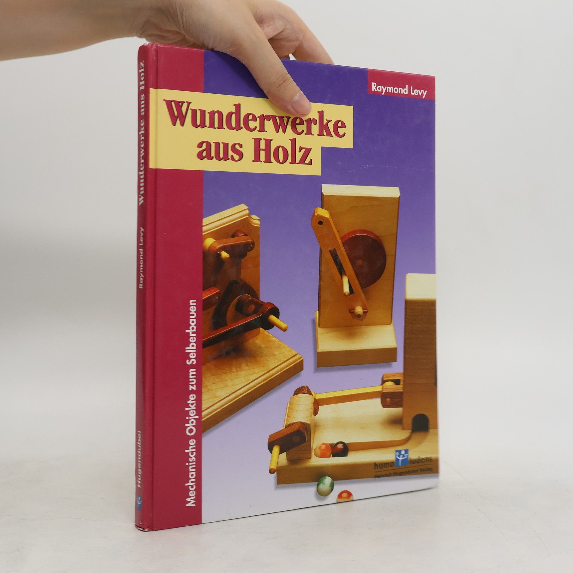 Raymond Levy Wunderwerke aus Holz