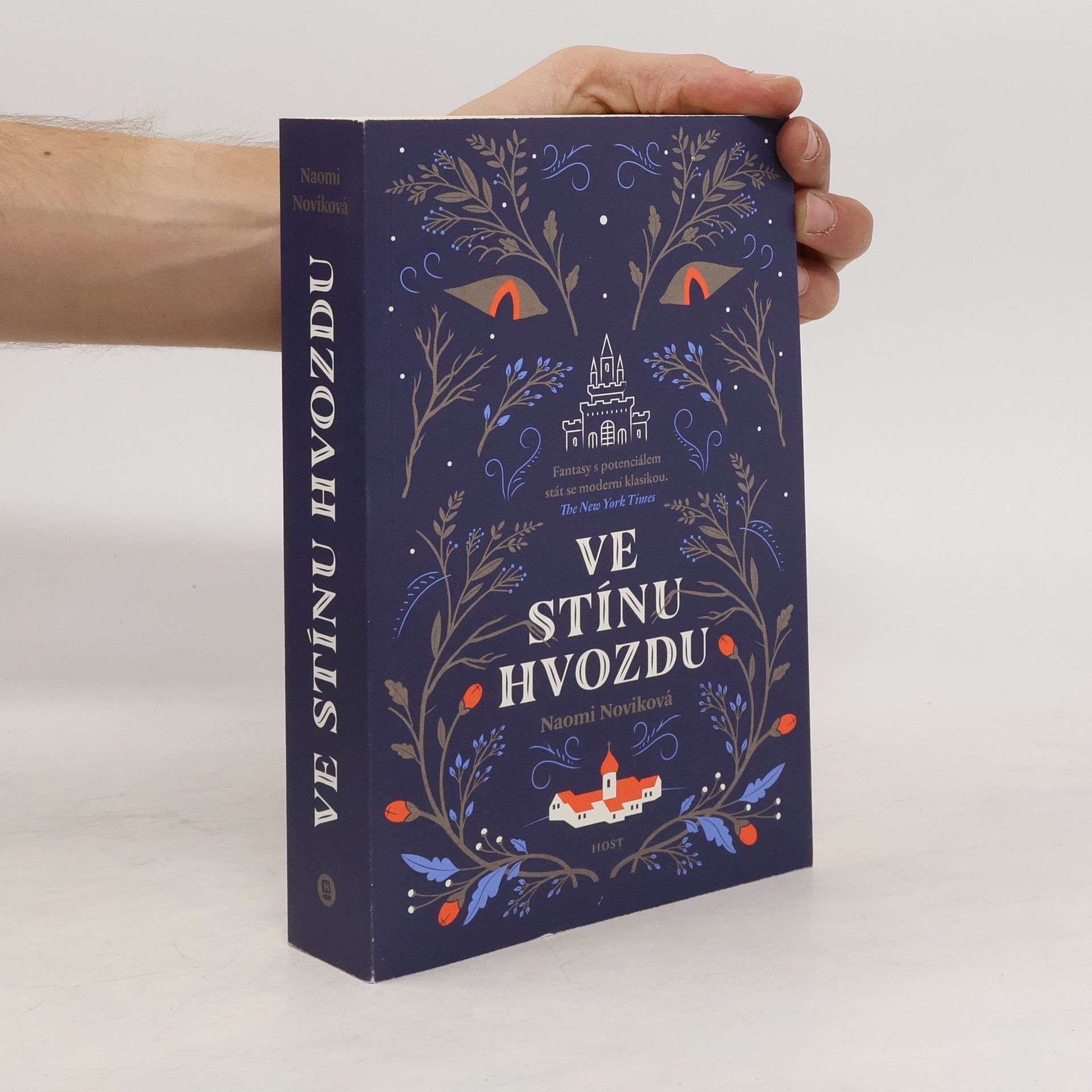 Naomi Novik Ve stínu Hvozdu