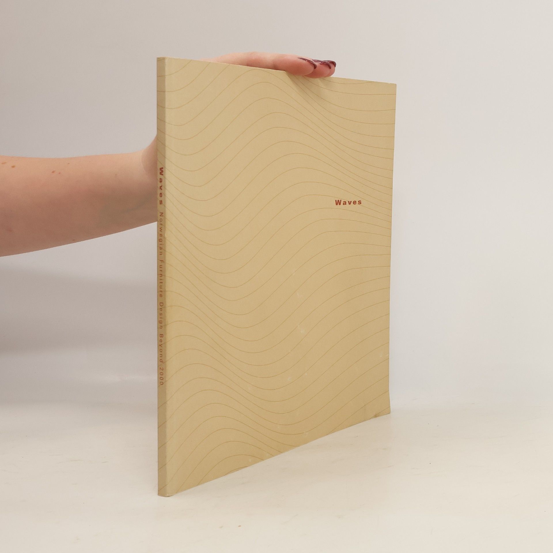Autores varios Waves