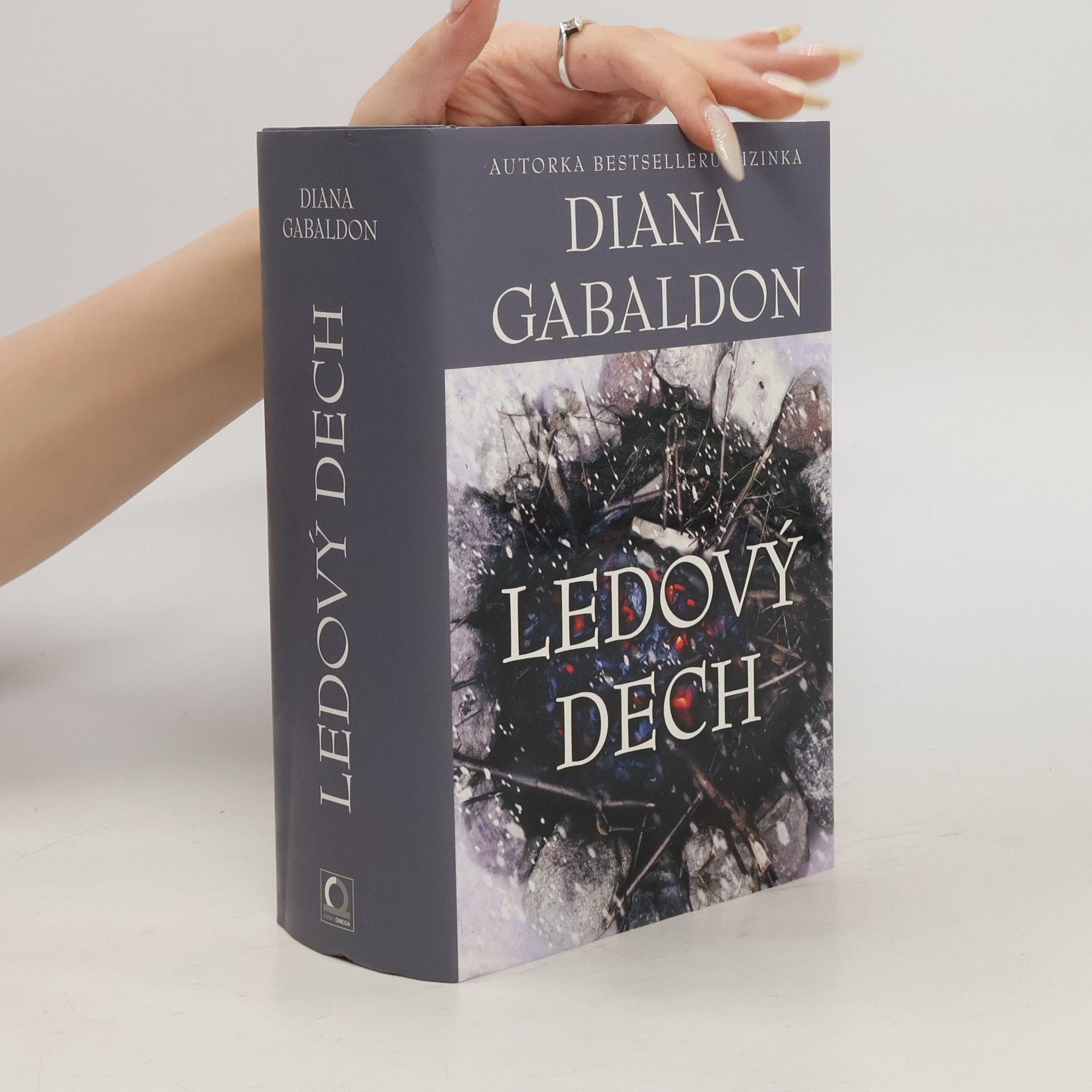 Diana Gabaldon Ledový dech. 6. kniha