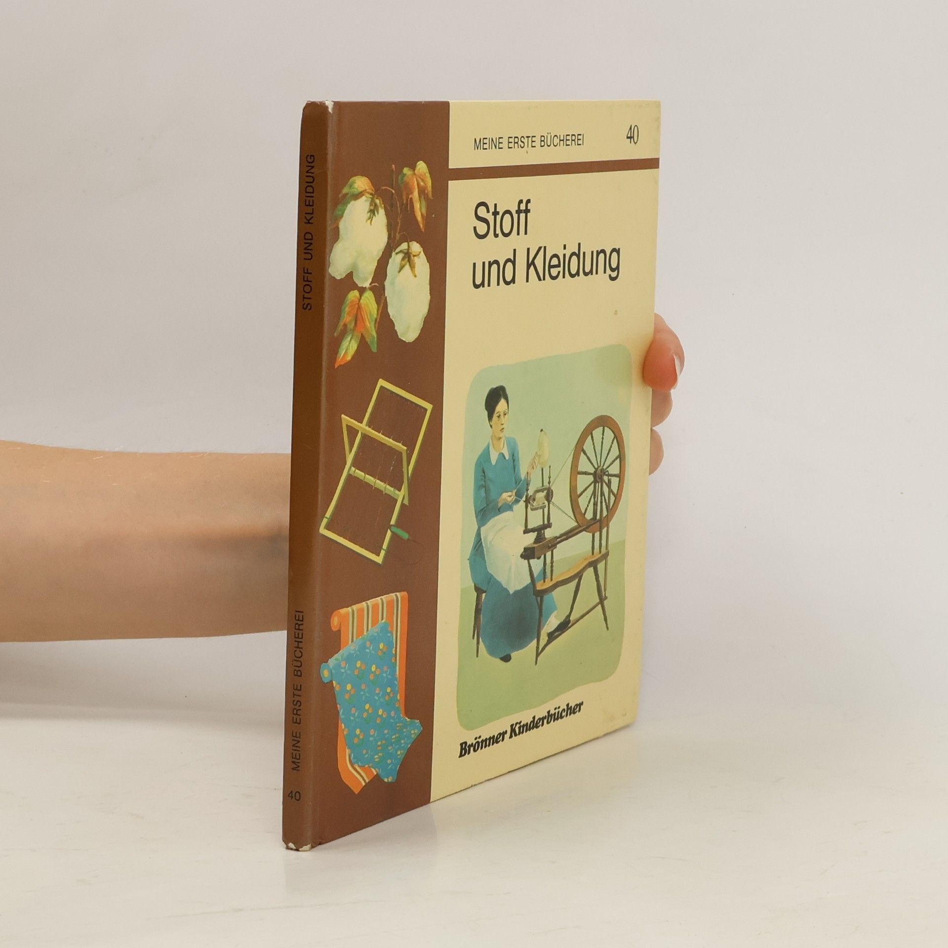 Autorenkollektiv Stoff und Kleidung