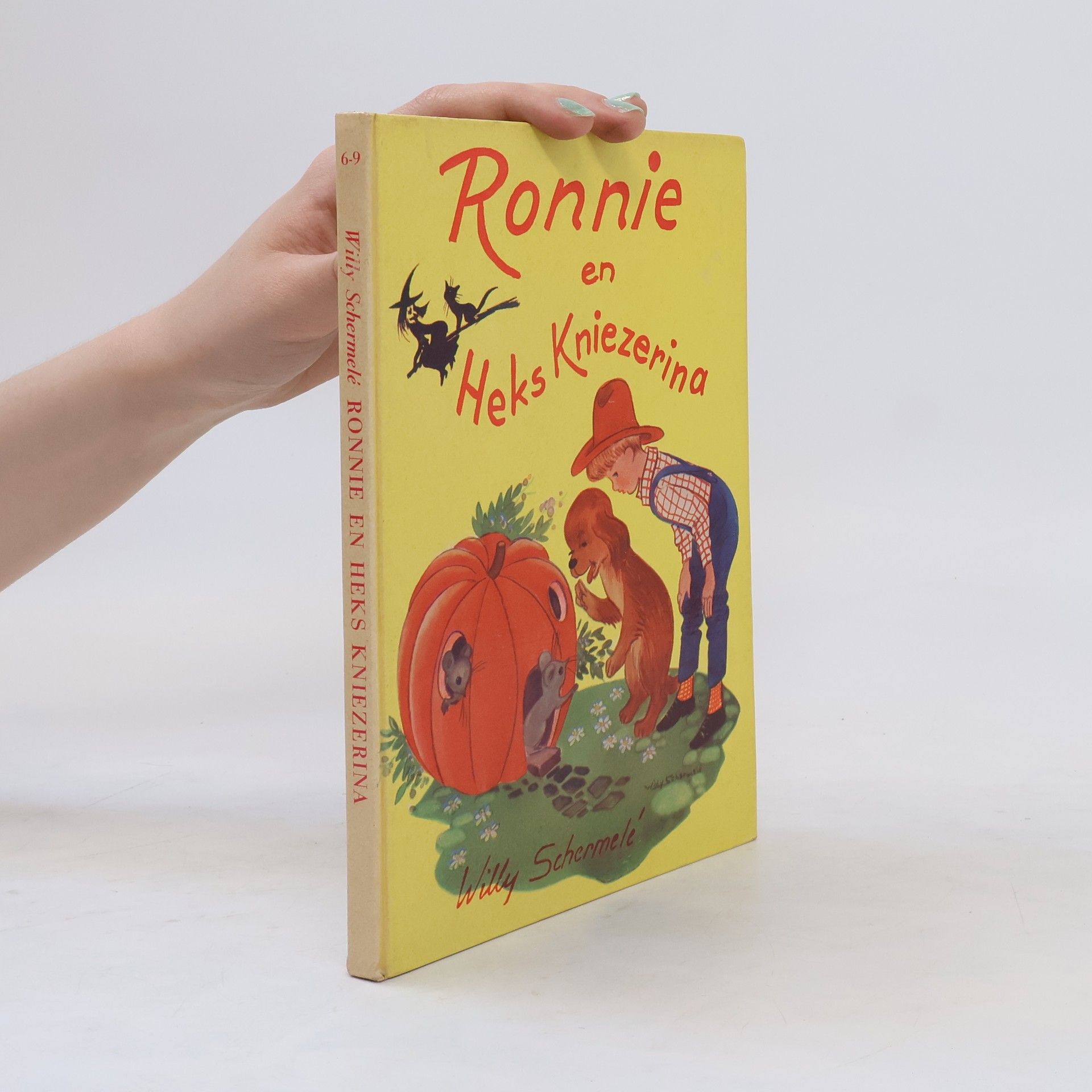 Willy Schermele Ronnie en heks Kniezerina