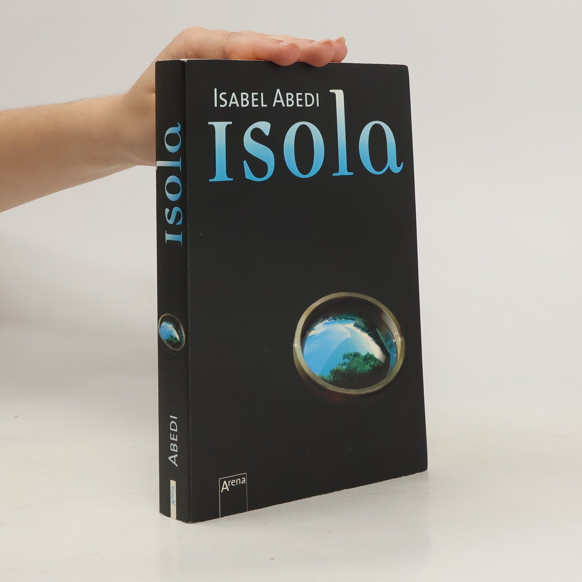 Isabel Abedi Isola