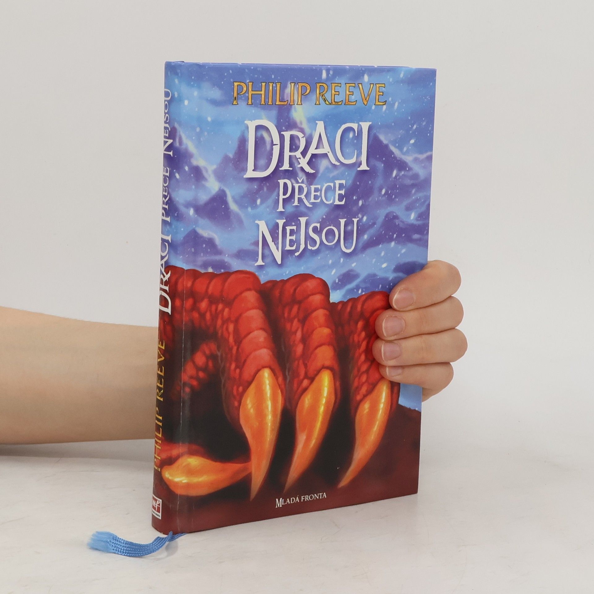Philip Reeve Draci přece nejsou