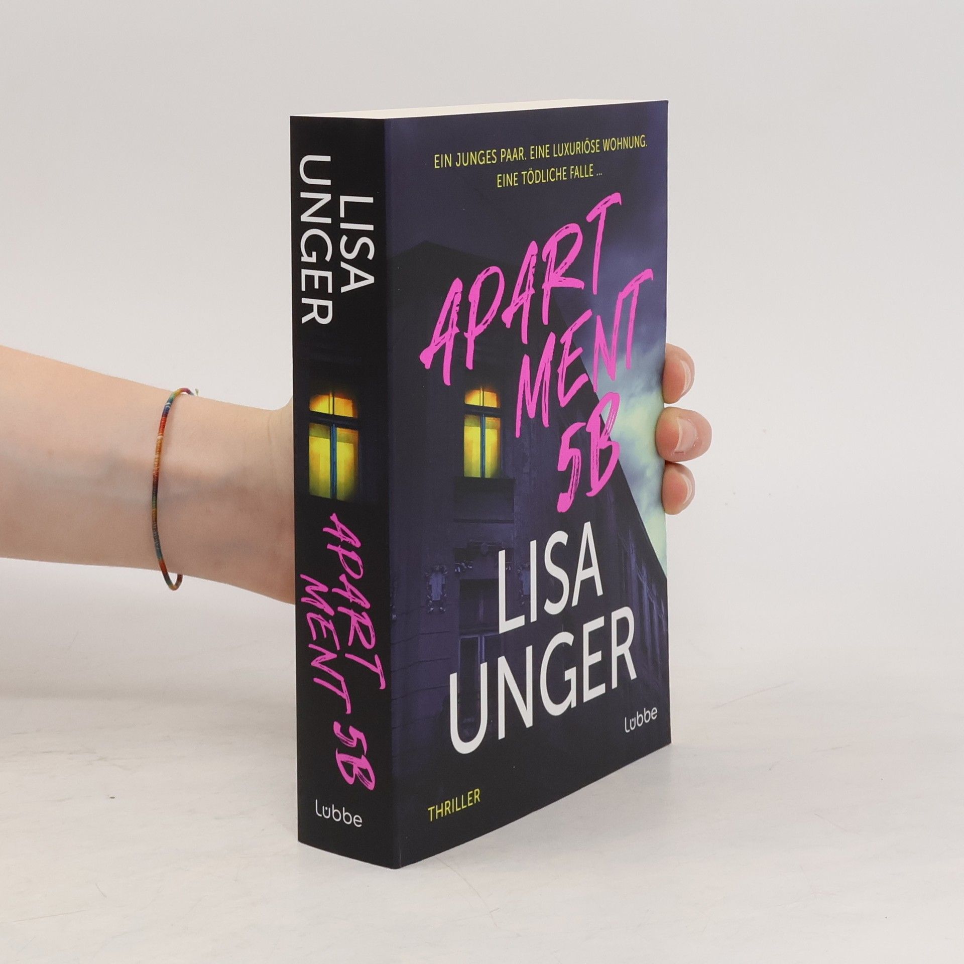 Lisa Unger Apartment 5B