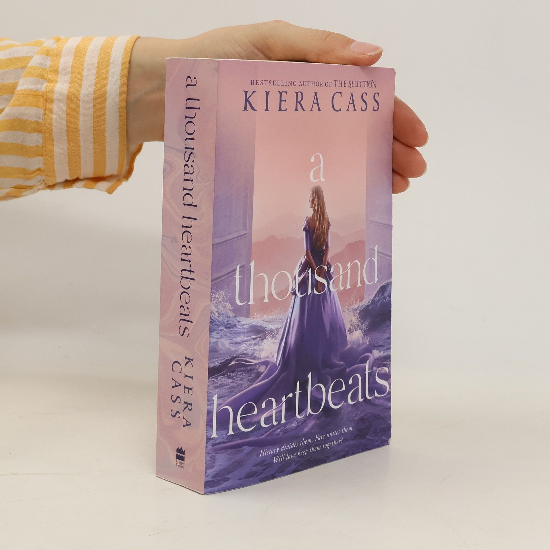Kiera Cass A Thousand Heartbeats