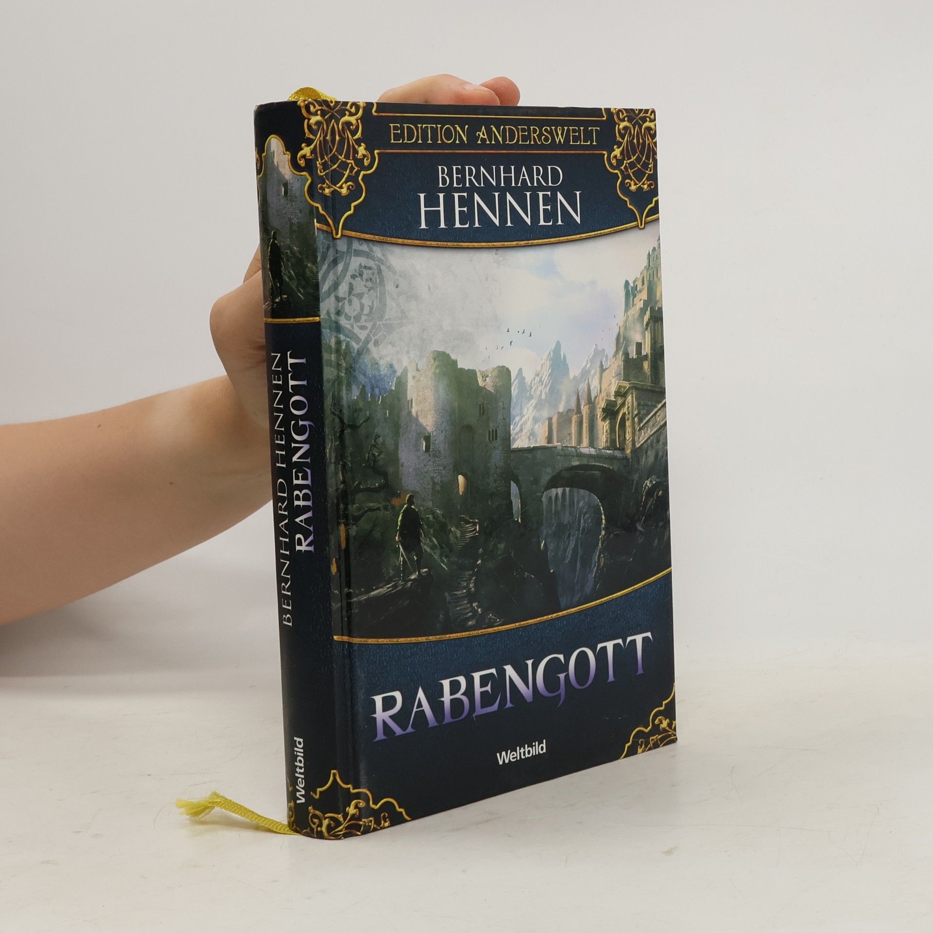 Bernhard Hennen Rabengott