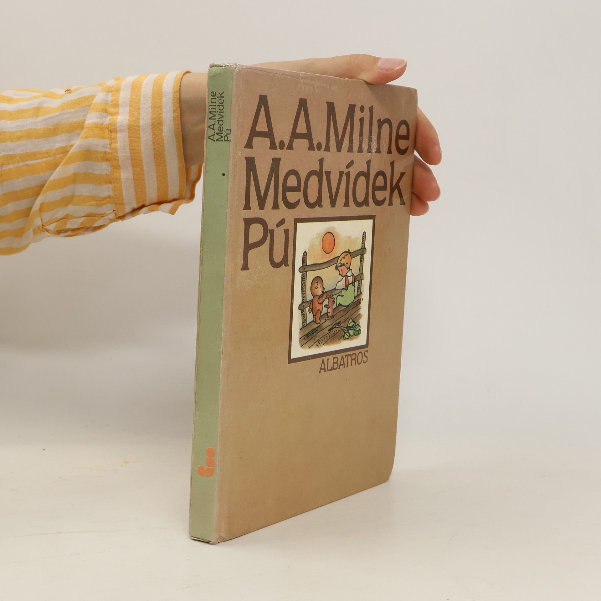Alan Alexander Milne Medvídek Pú
