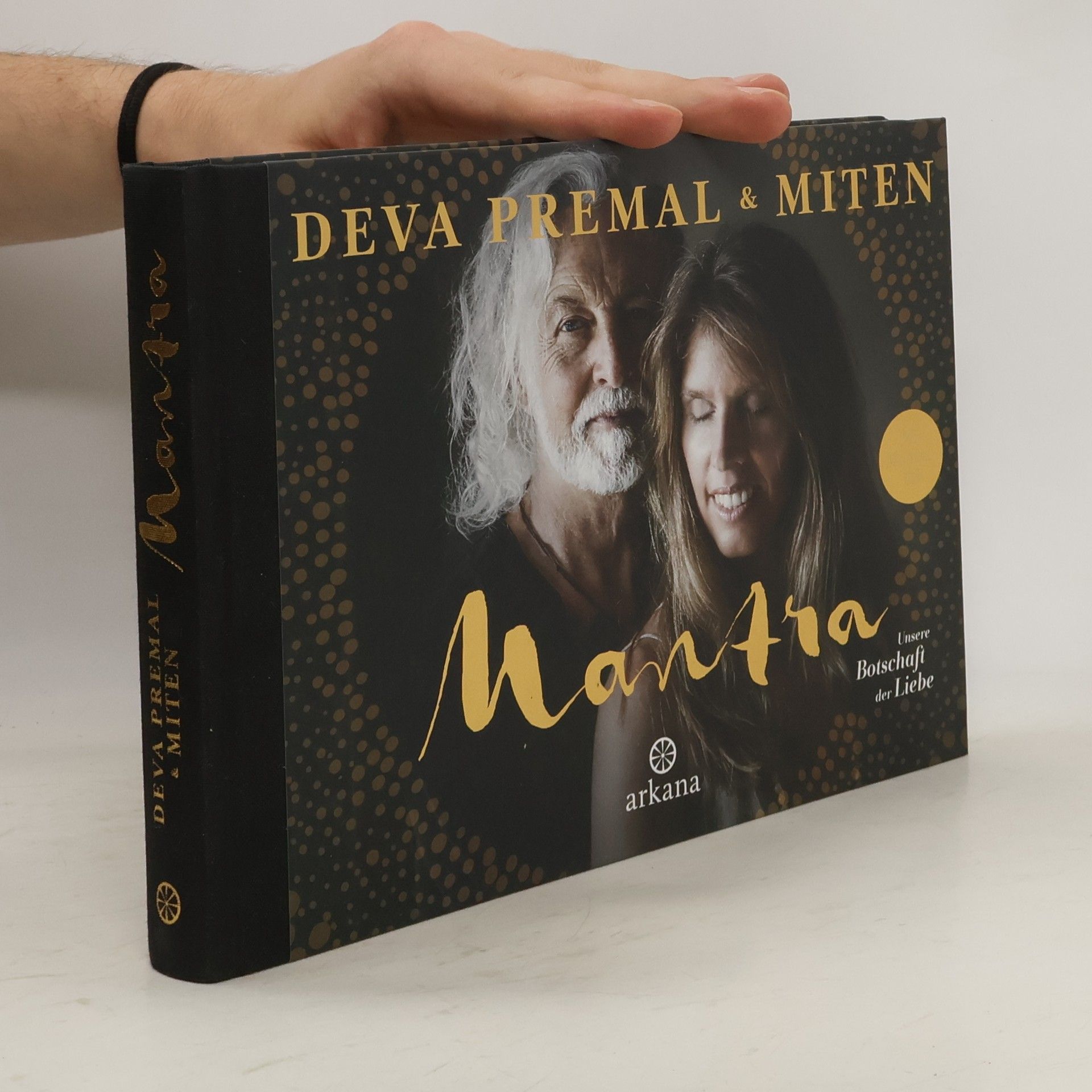 Deva Premal Mantra