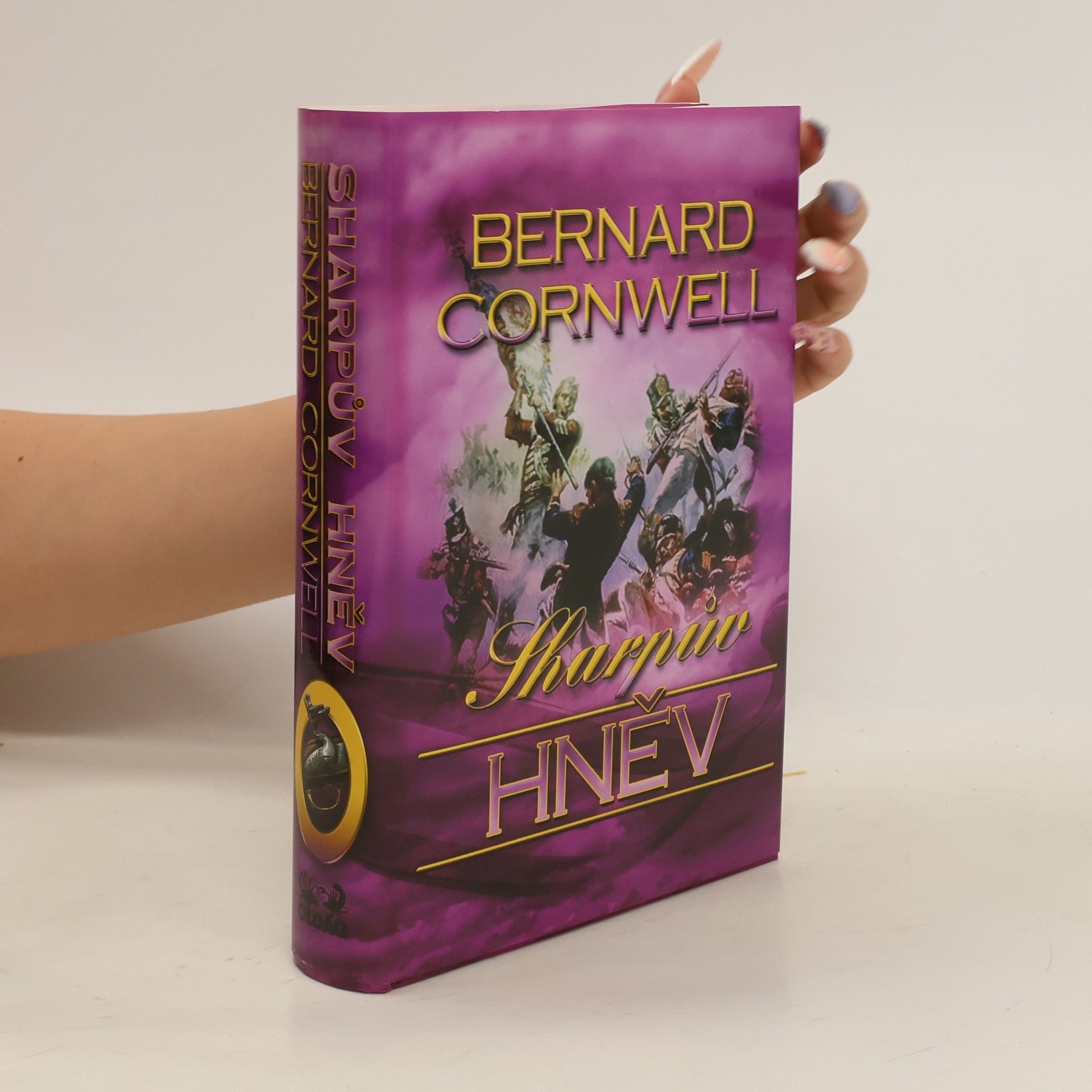 Bernard Cornwell Sharpův hněv