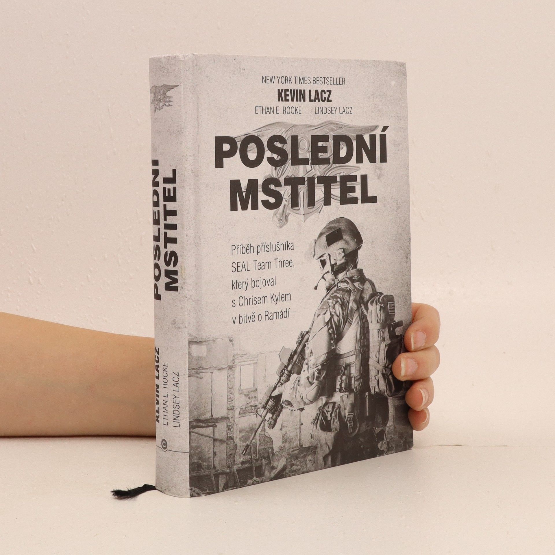 Kevin Lacz Poslední mstitel