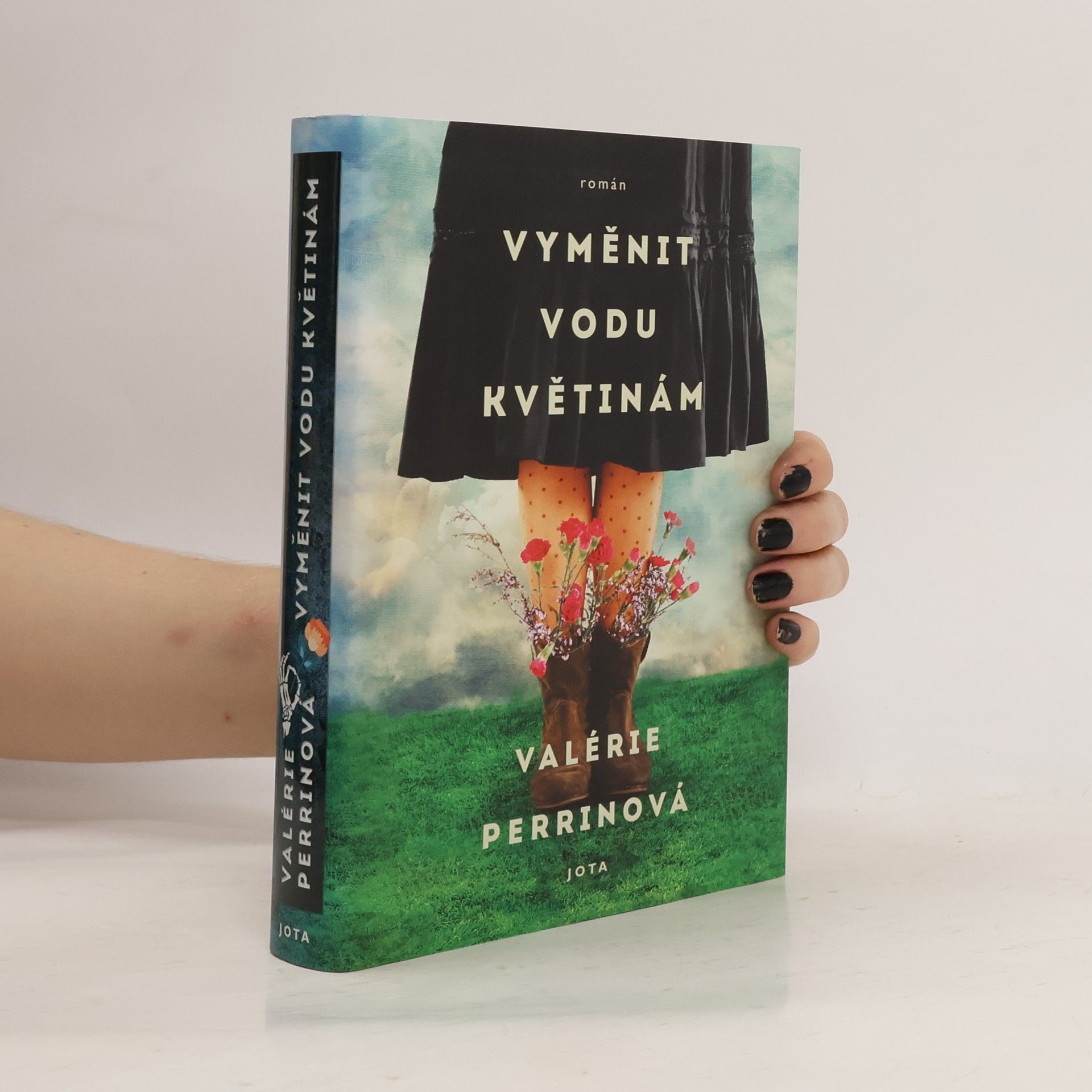 Valérie Perrin Vyměnit vodu květinám