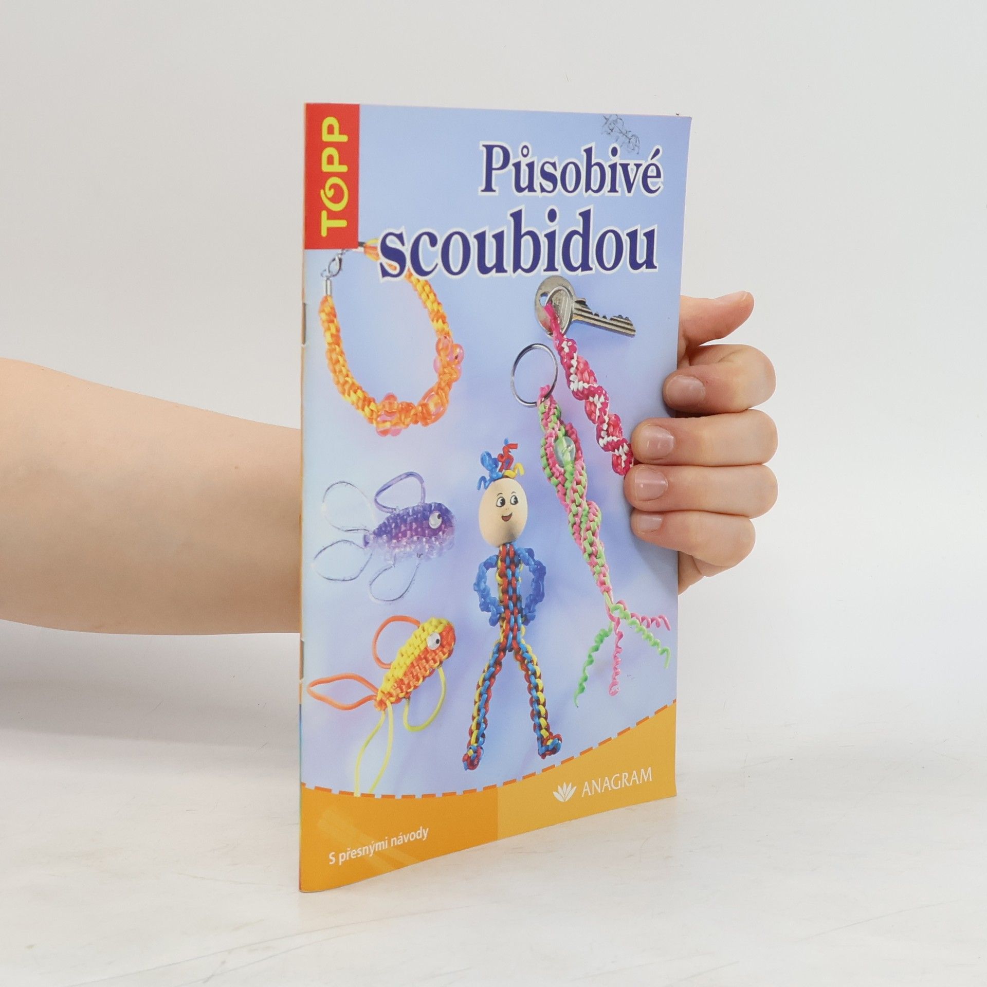 Inge Walz Působivé scoubidou