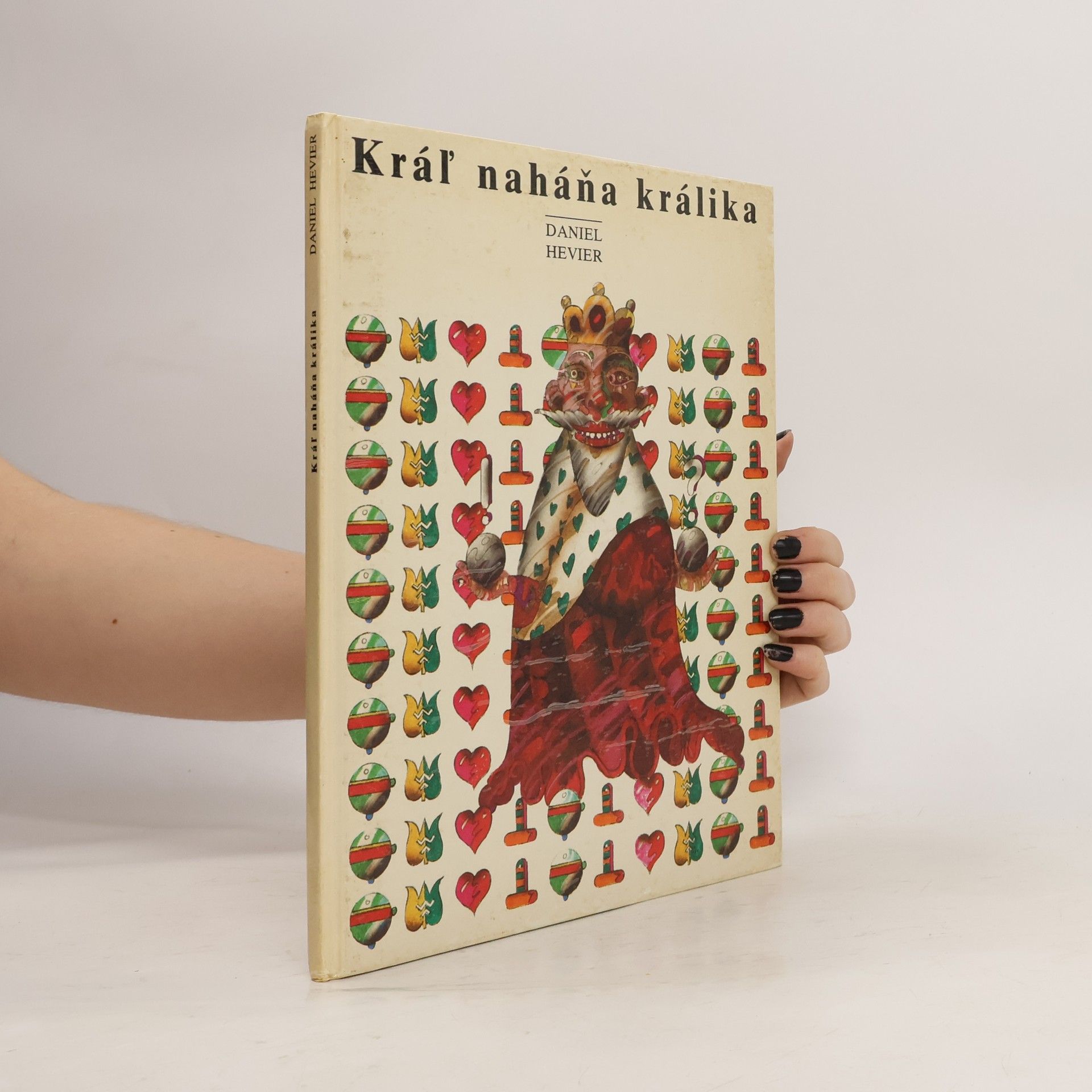 Daniel Hevier Kráľ naháňa králika