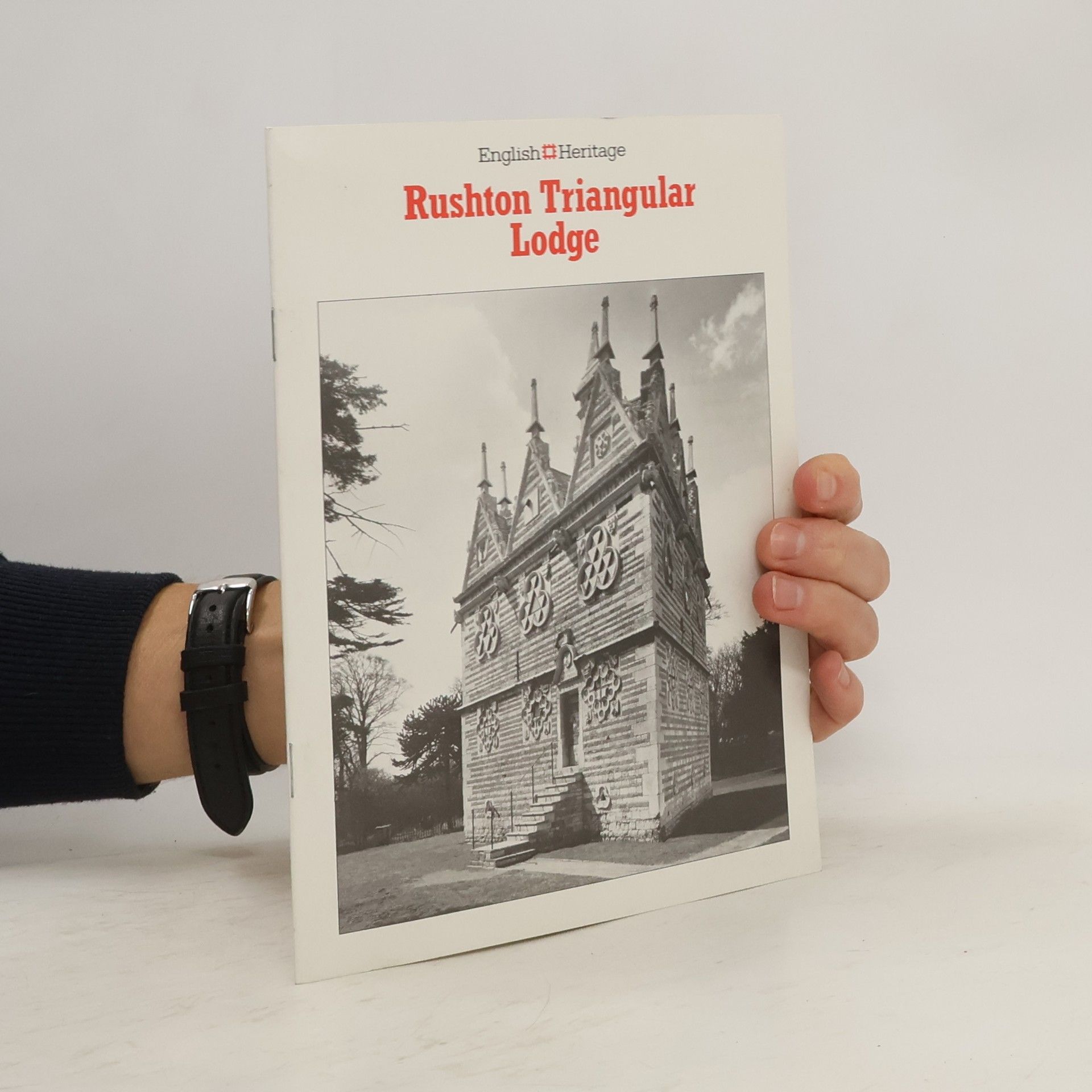 Sir Gyles Isham  Rushton Triangular Lodge