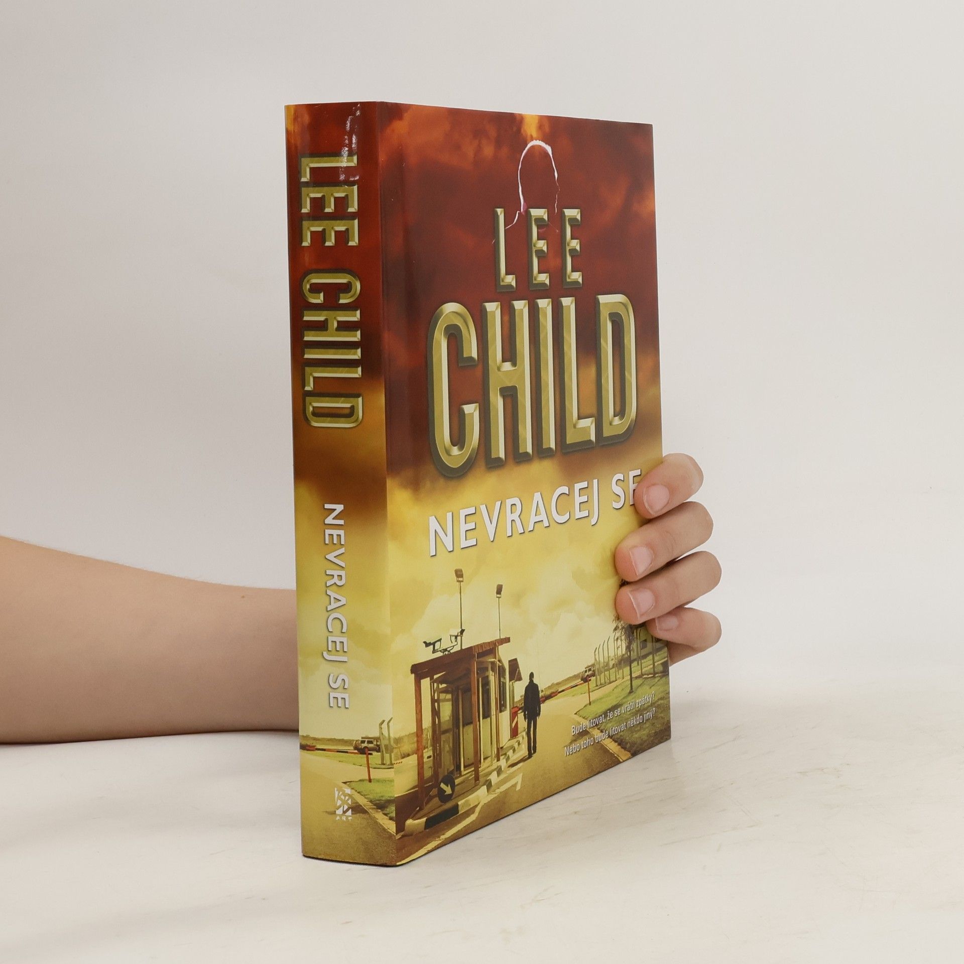 Lee Child Nevracej se