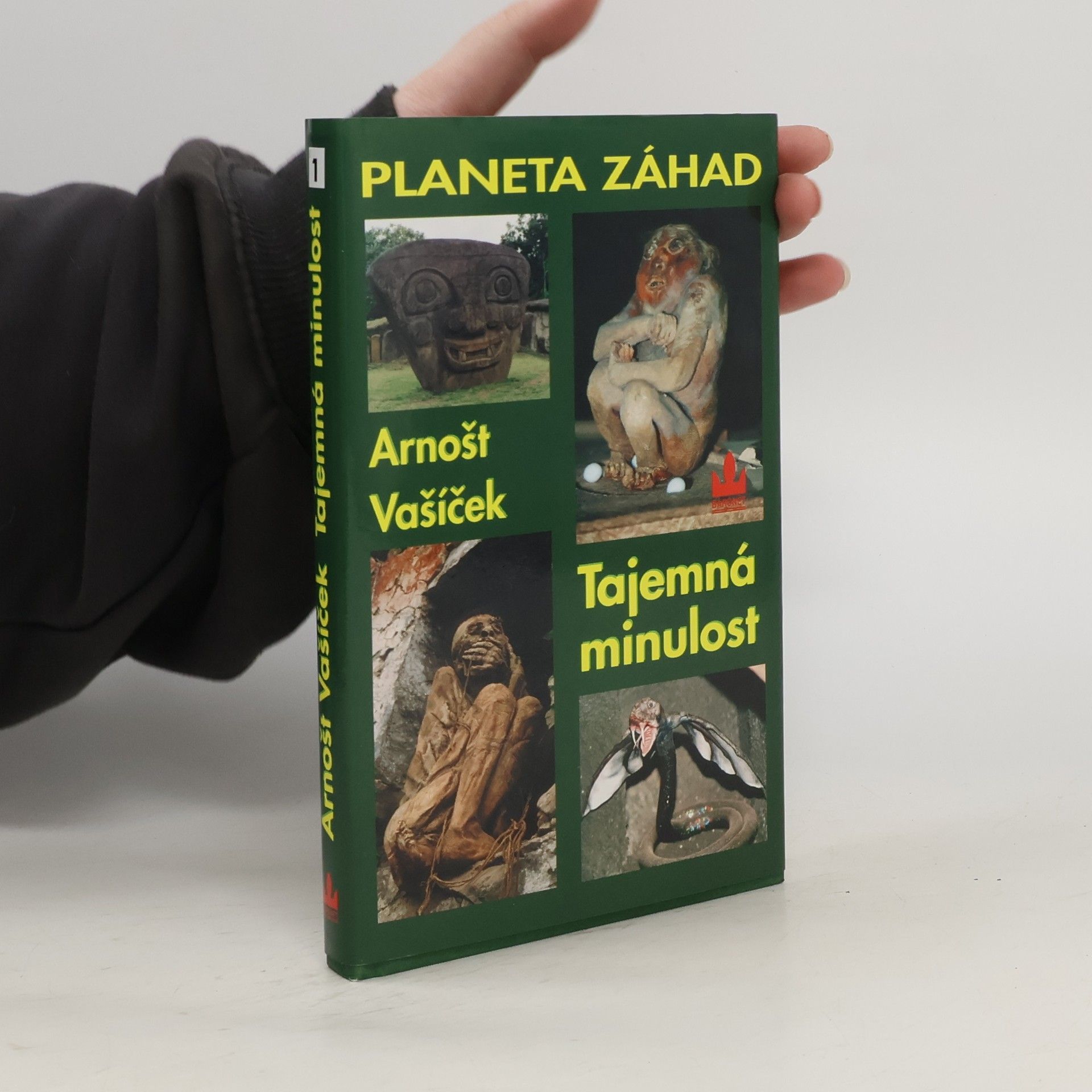Arnošt Vašíček Planeta záhad I. Tajemná minulost