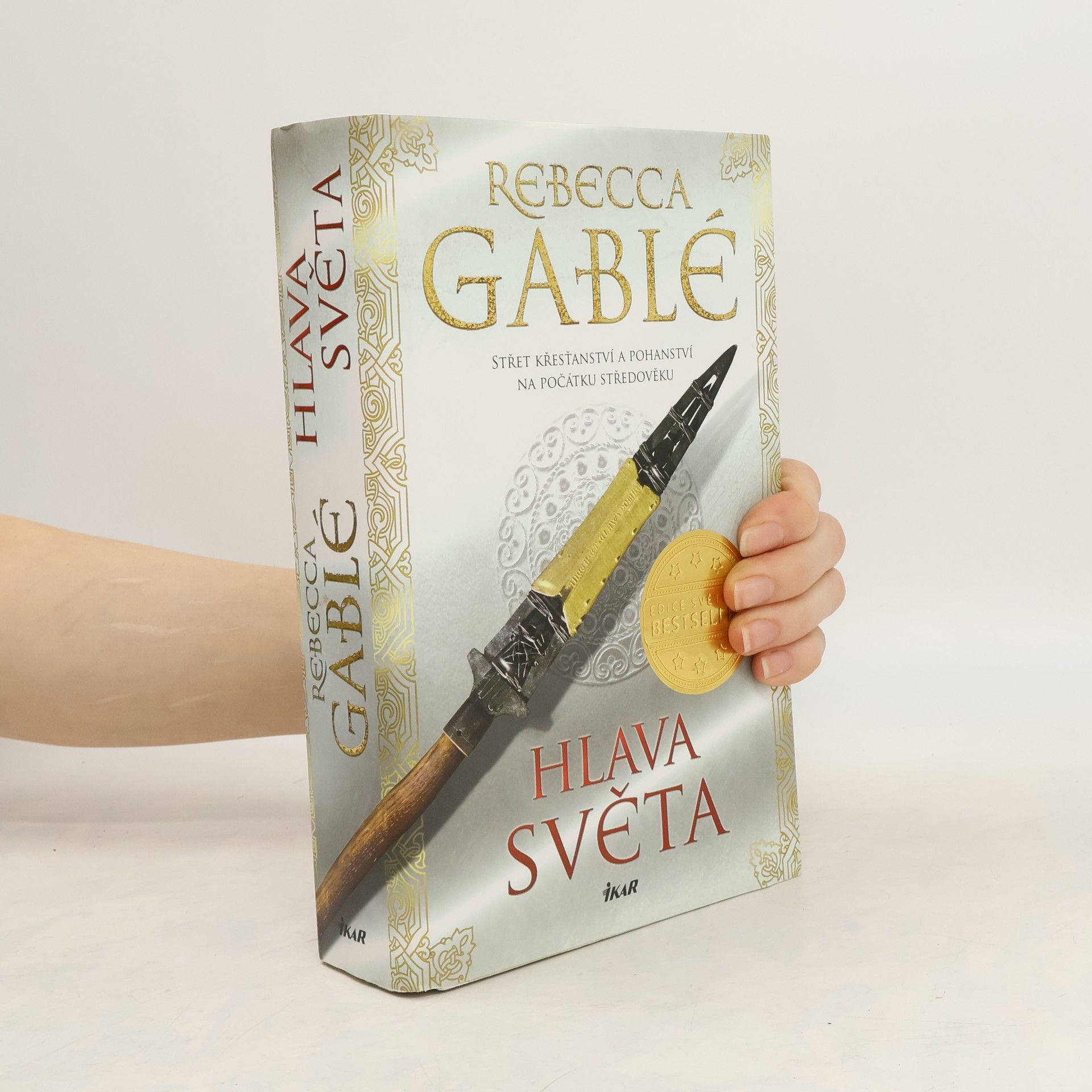 Rebecca Gablé Hlava světa