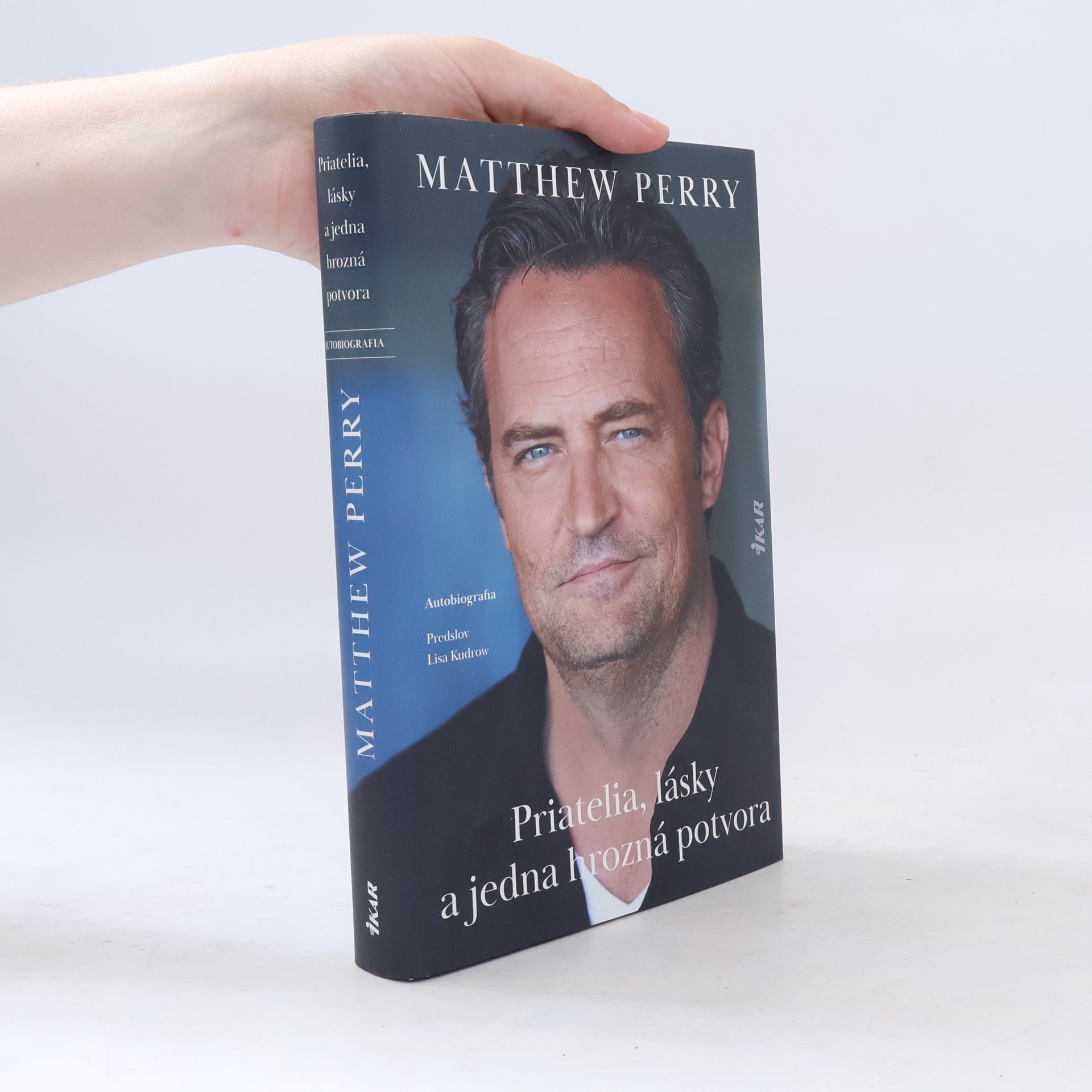 Matthew Perry Priatelia, lásky a jedna hrozná potvora