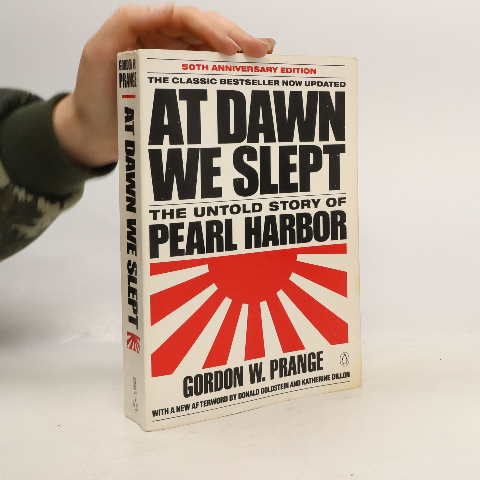 Gordon William Prange At Dawn We Slept