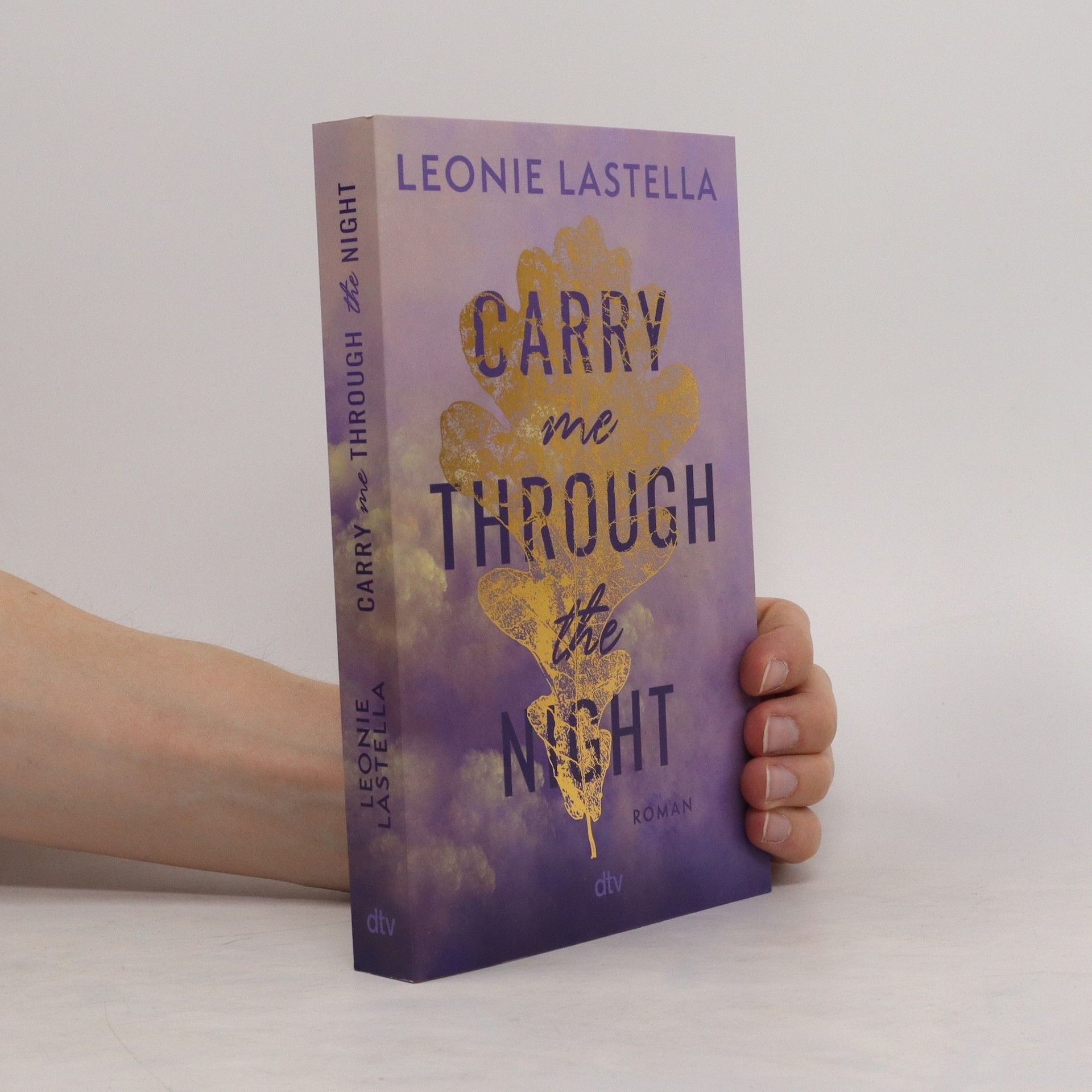 Leonie Lastella Carry me through the night