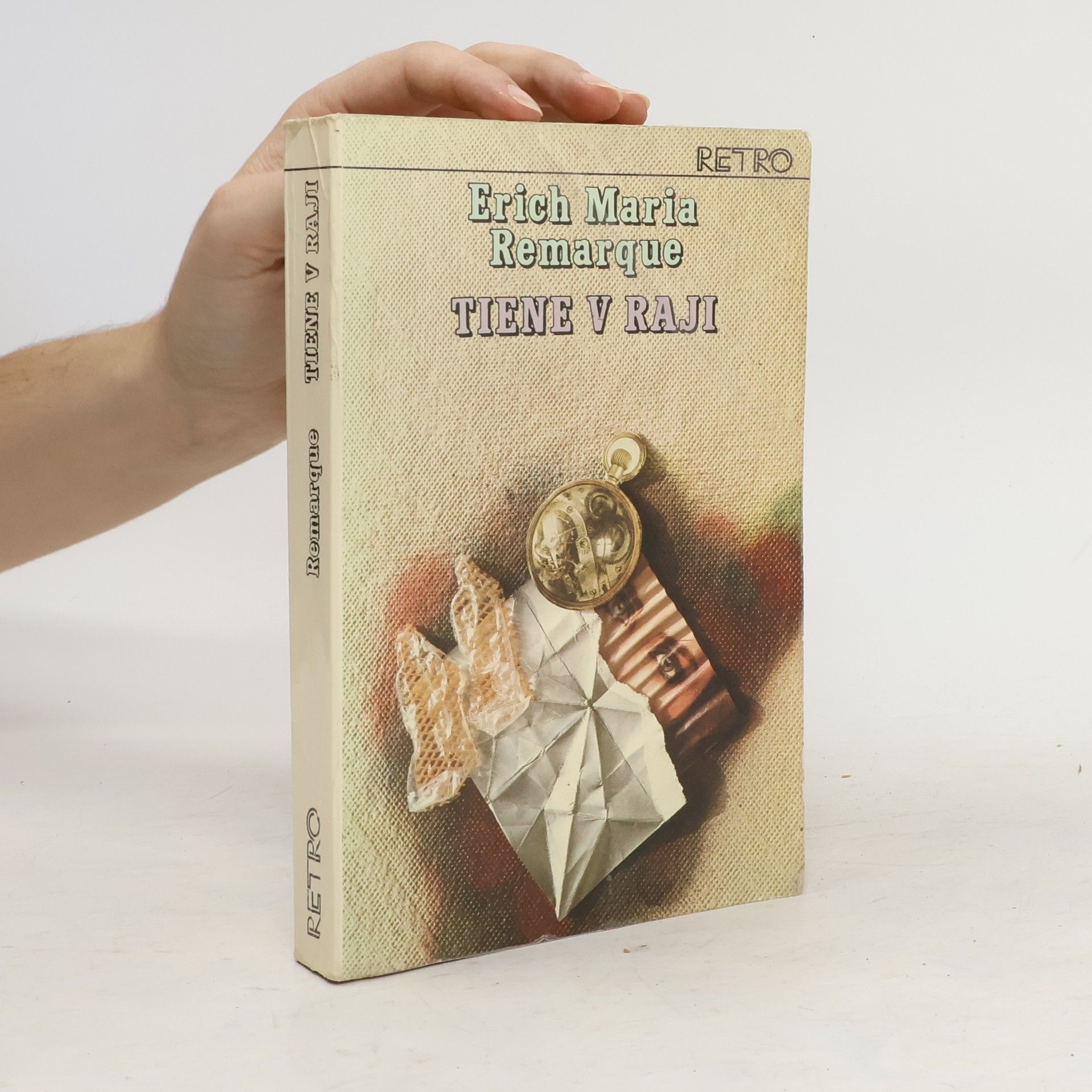 Erich Maria Remarque Tiene v raji