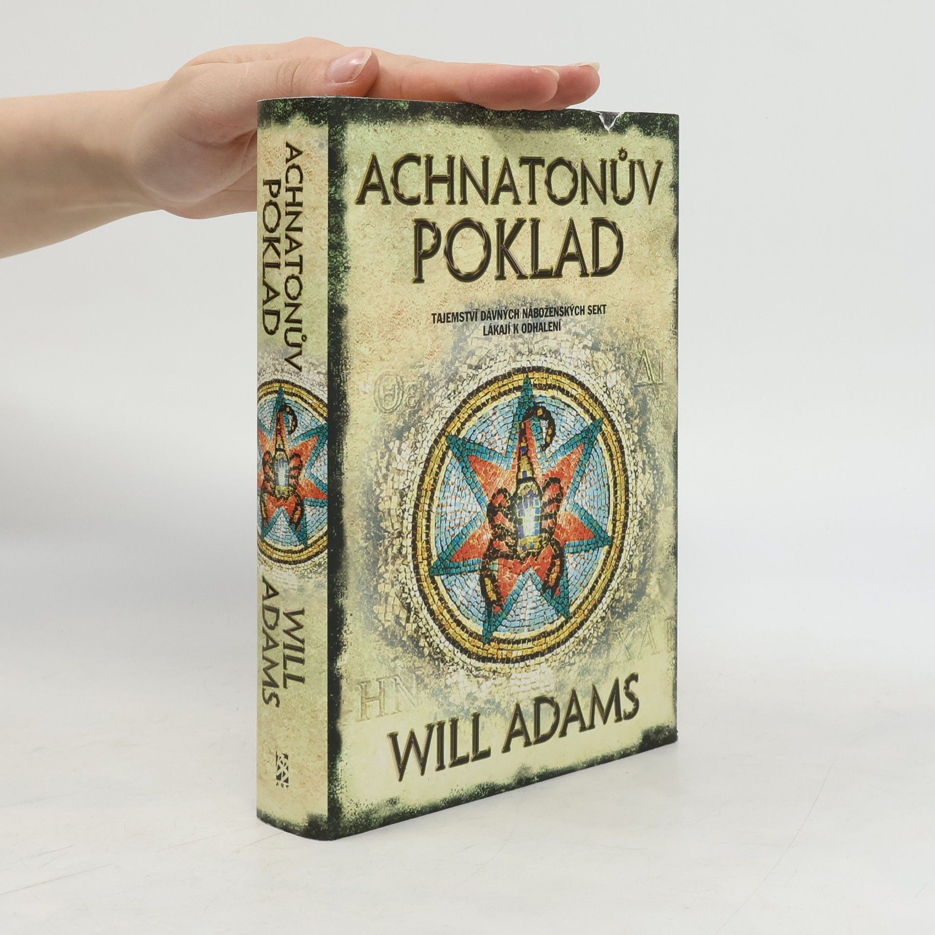 Will Adams Achnatonův poklad
