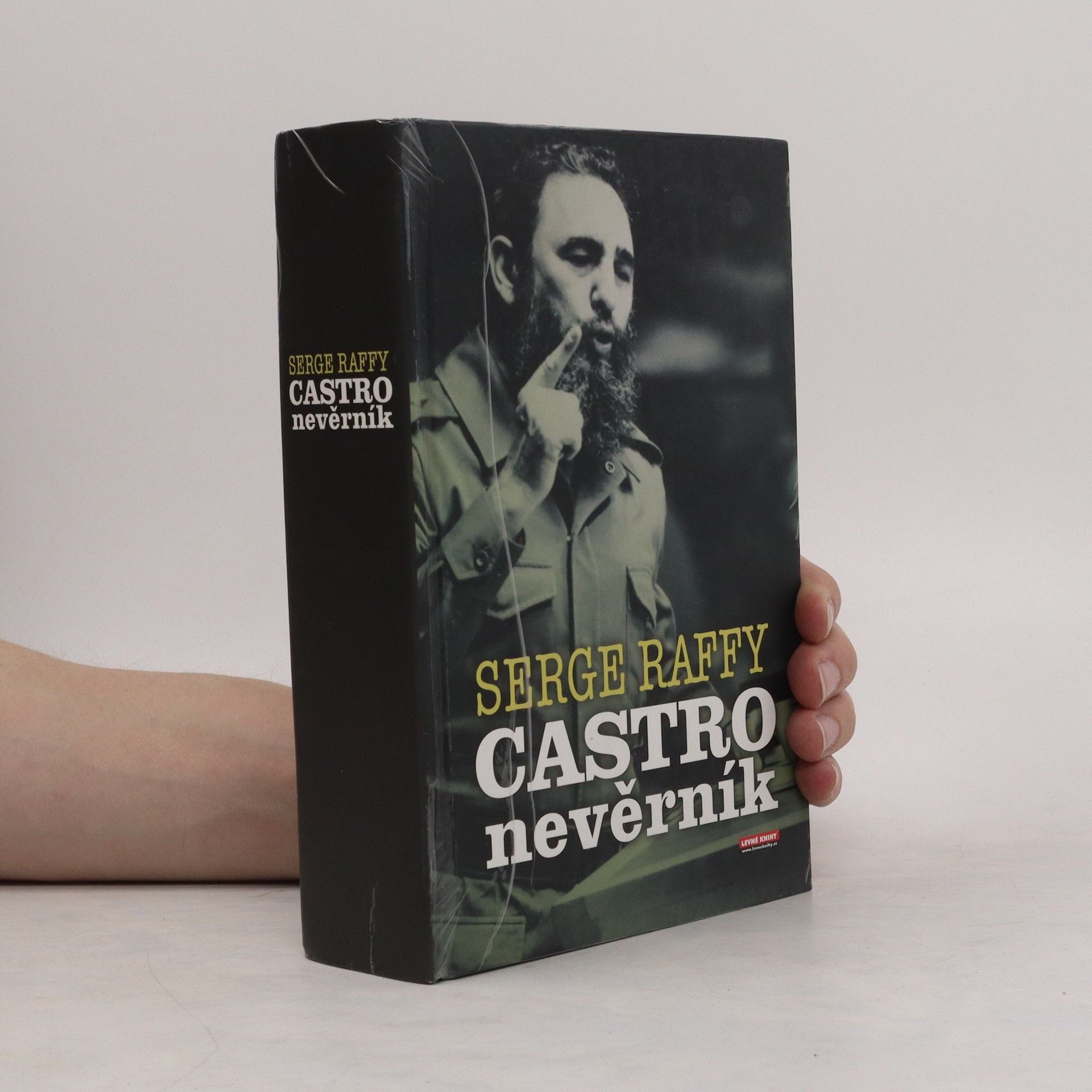 Serge Raffy Castro nevěrník