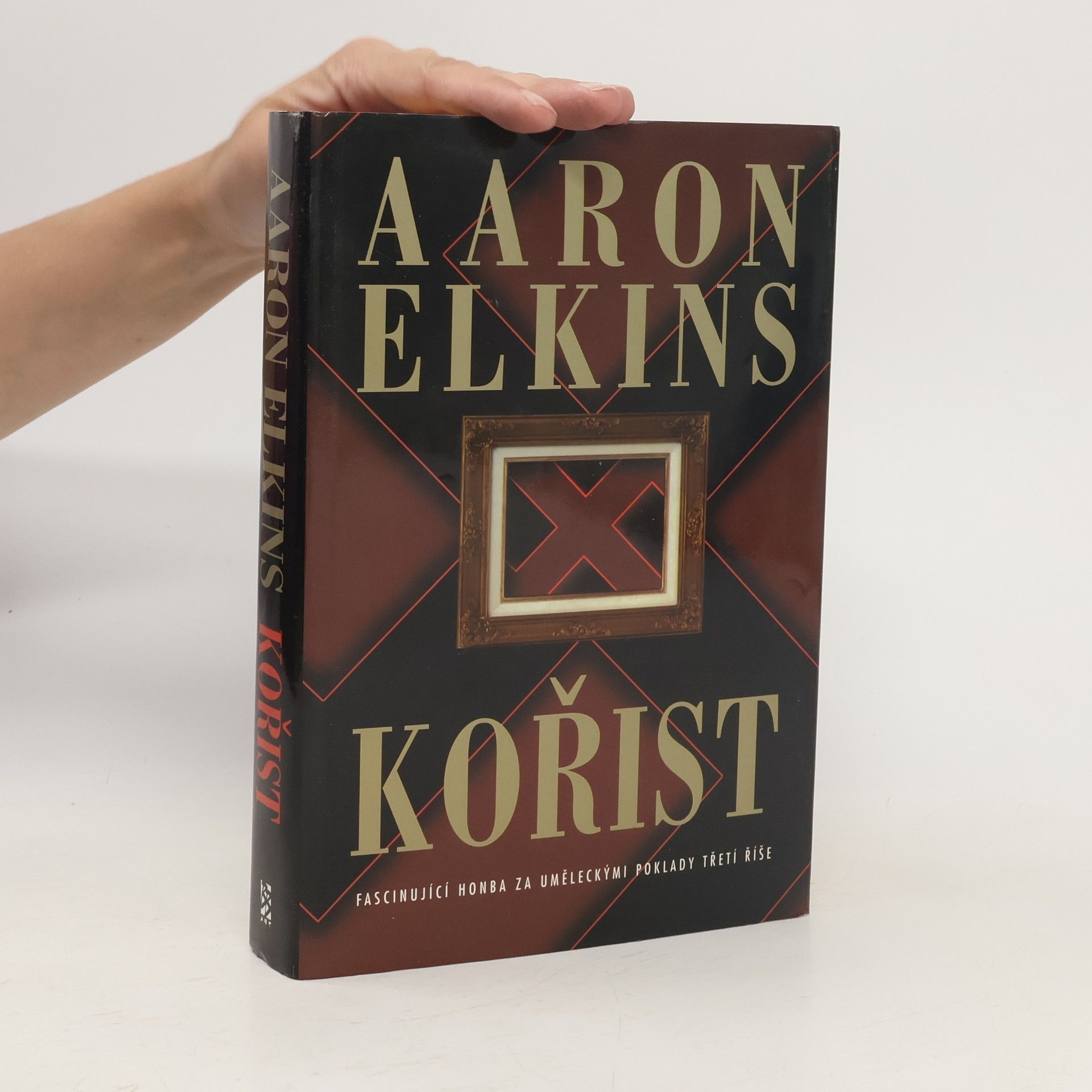 Aaron Elkins Kořist