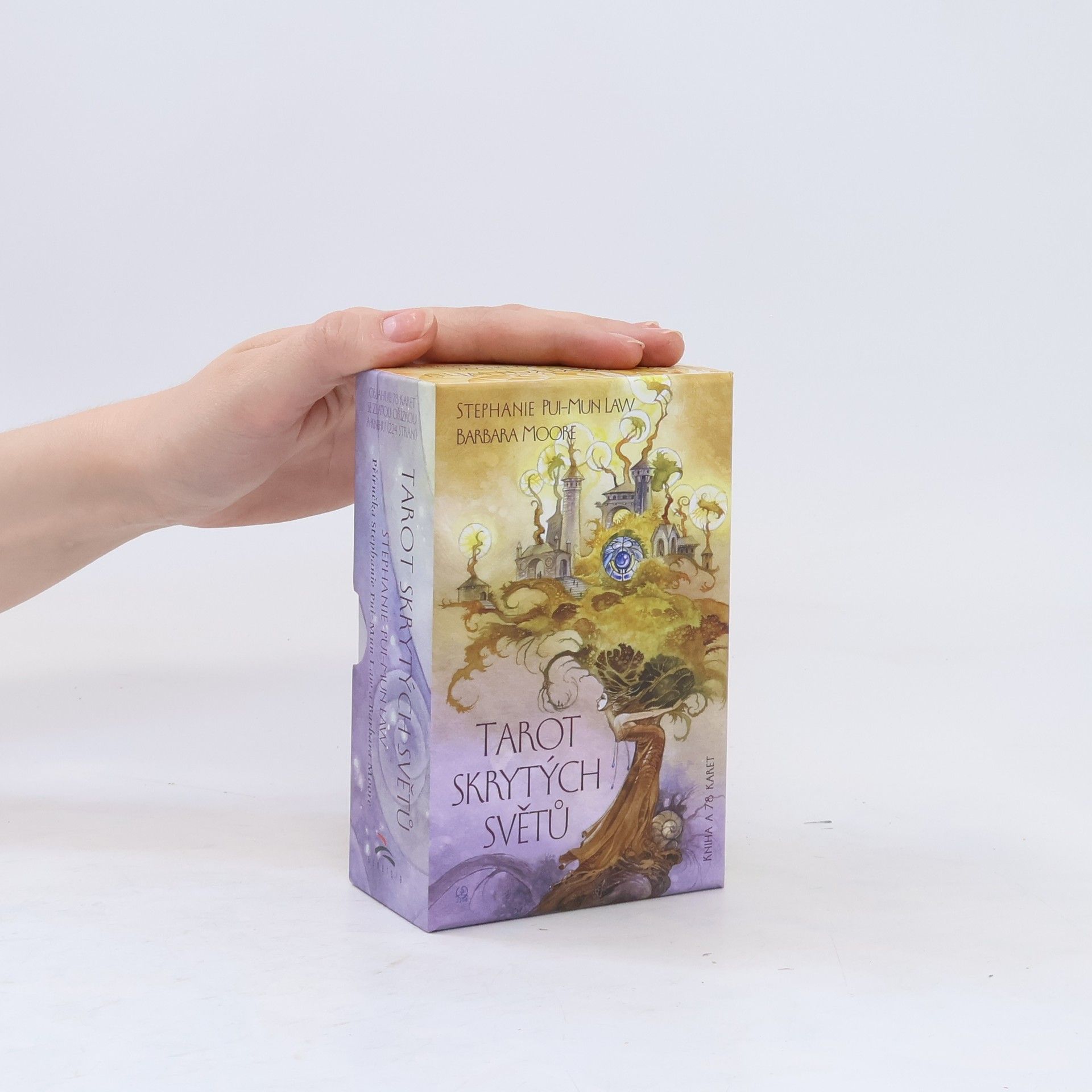 Barbara Moore Tarot skrytých světů