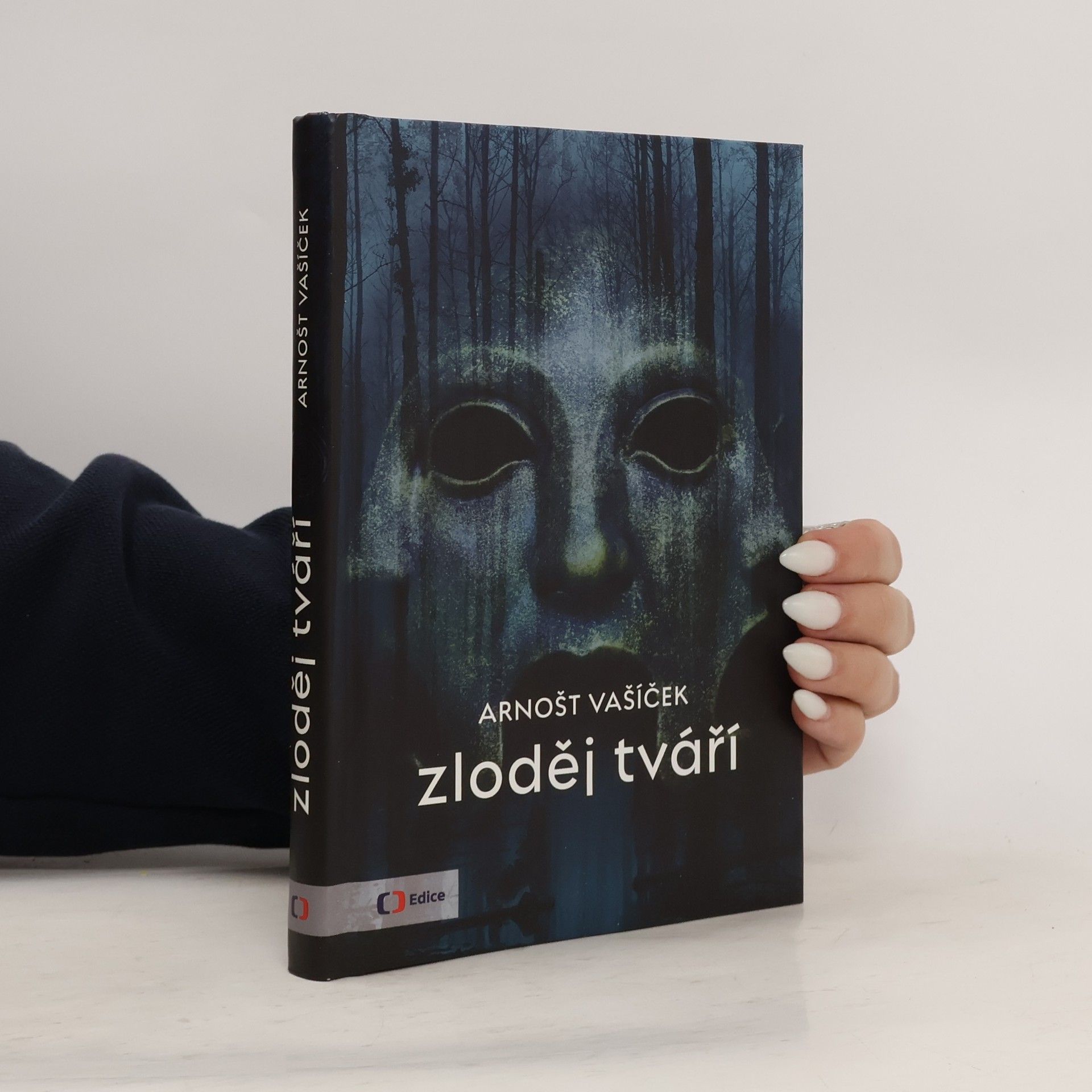 Arnošt Vašíček Zloděj tváří